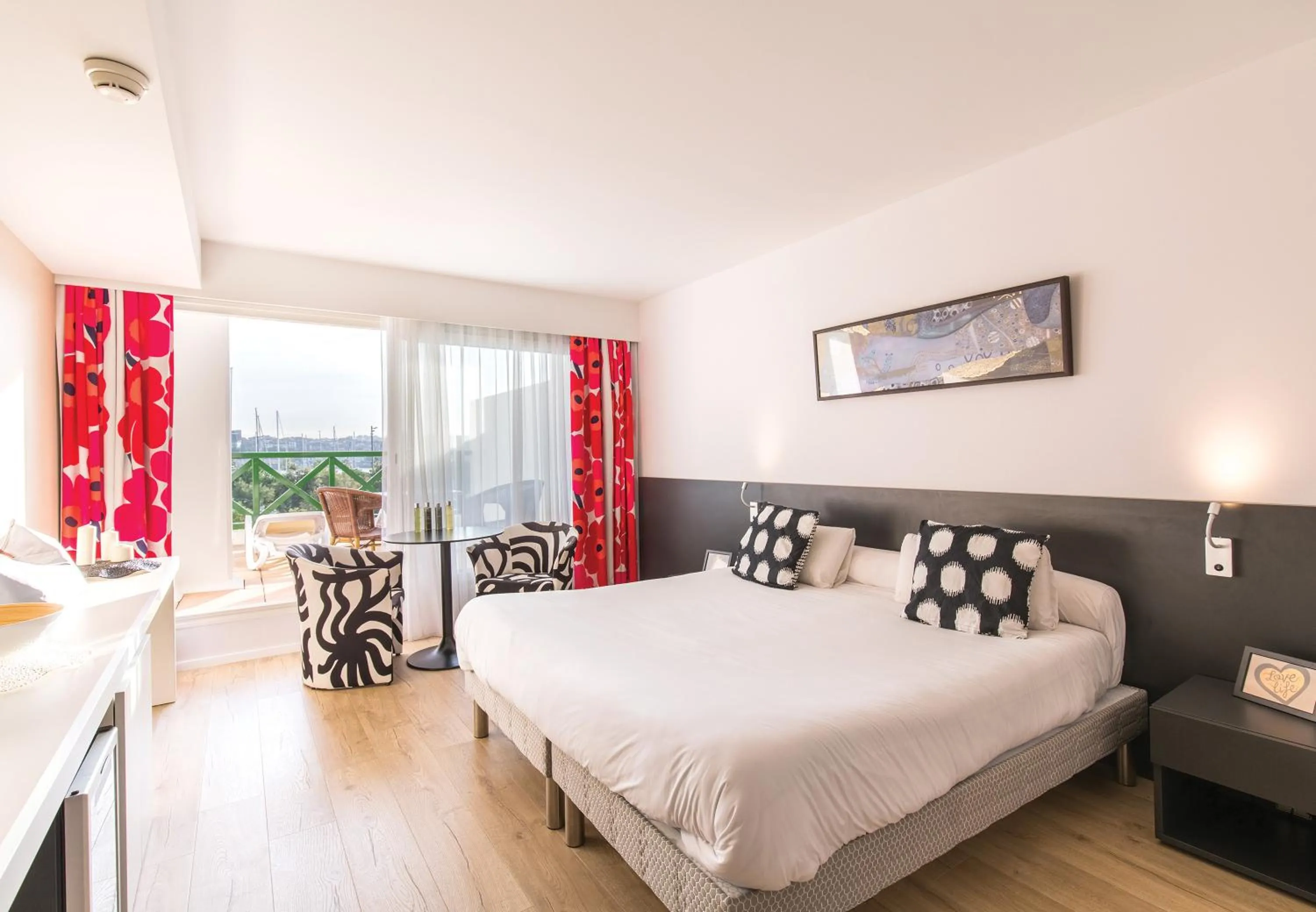 Photo of the whole room in Hôtel Serge Blanco - Relais Thalasso & Spa