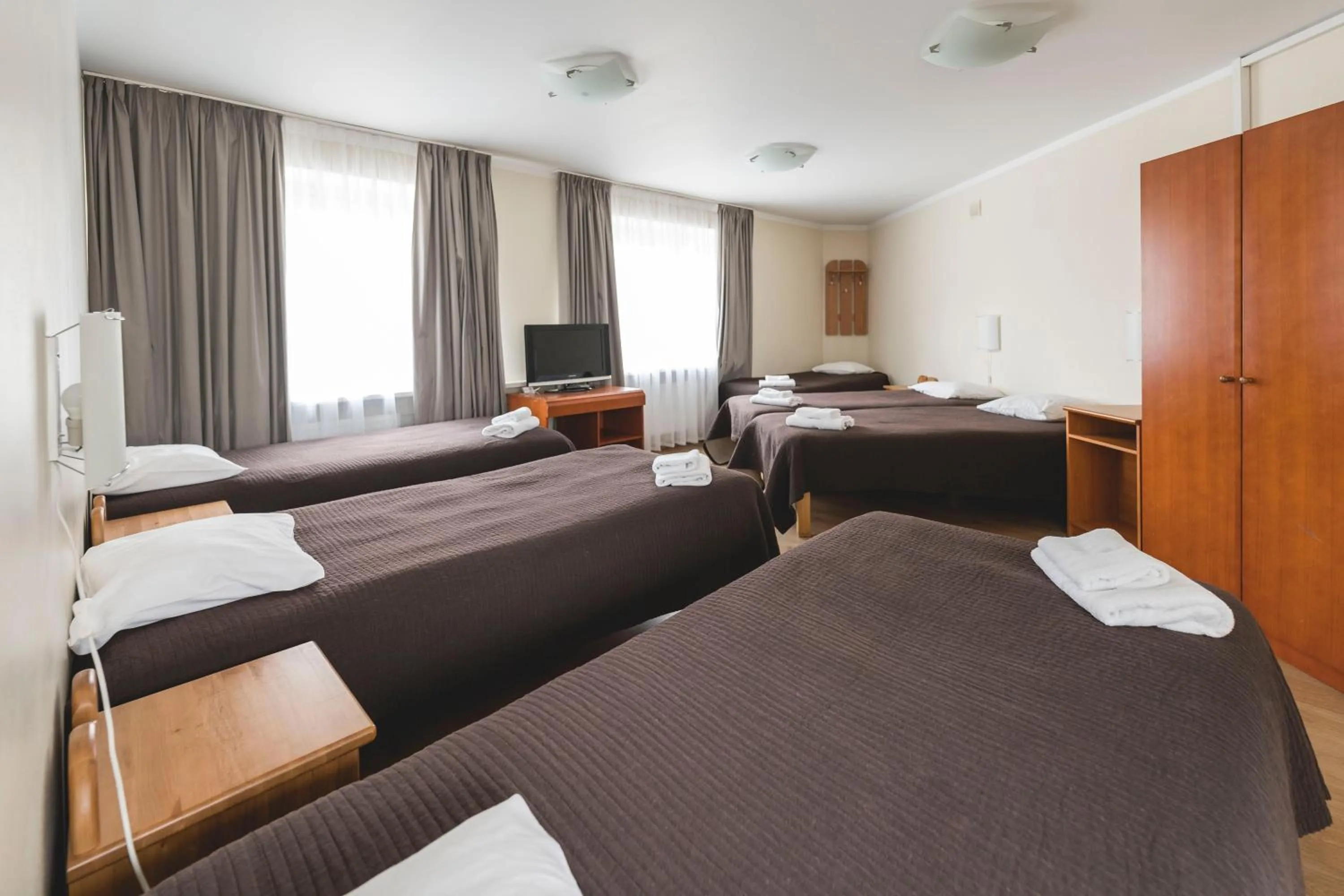 Bedroom, Bed in Liva Hotel