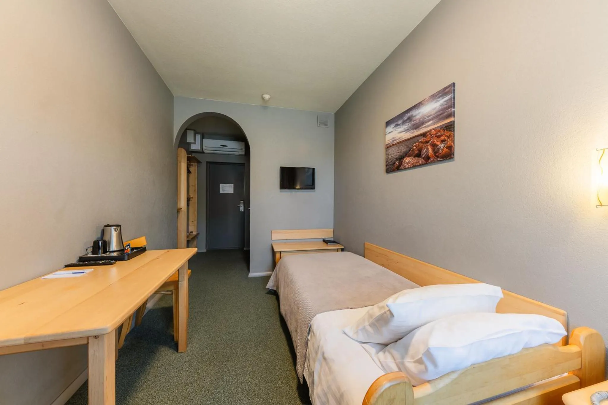 Bedroom, Bed in Liva Hotel