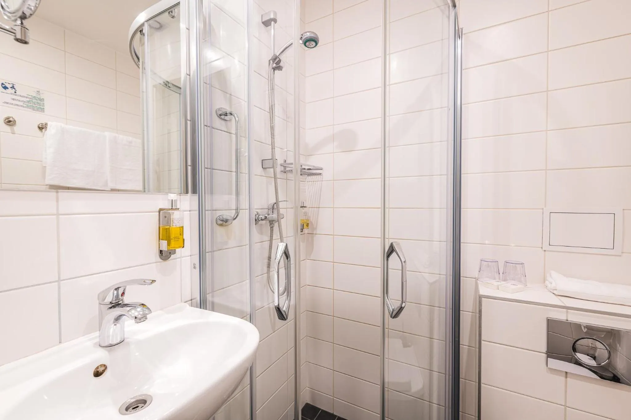 Bathroom in Liva Hotel