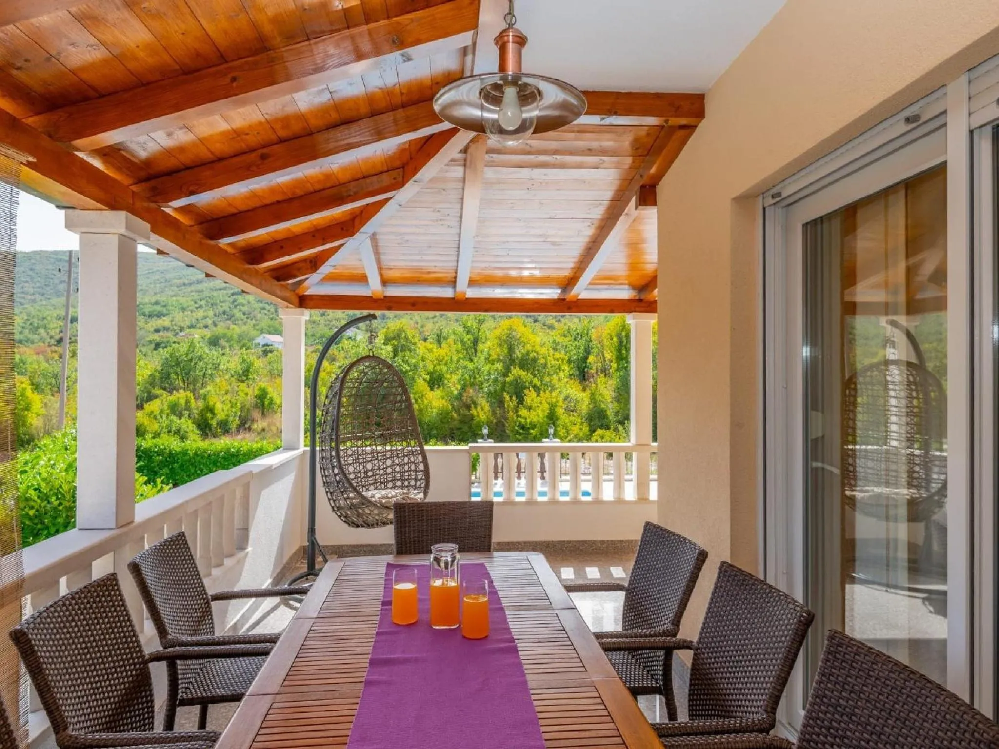 Day in Villa Secret Beauty with Heated Saltwater Pool