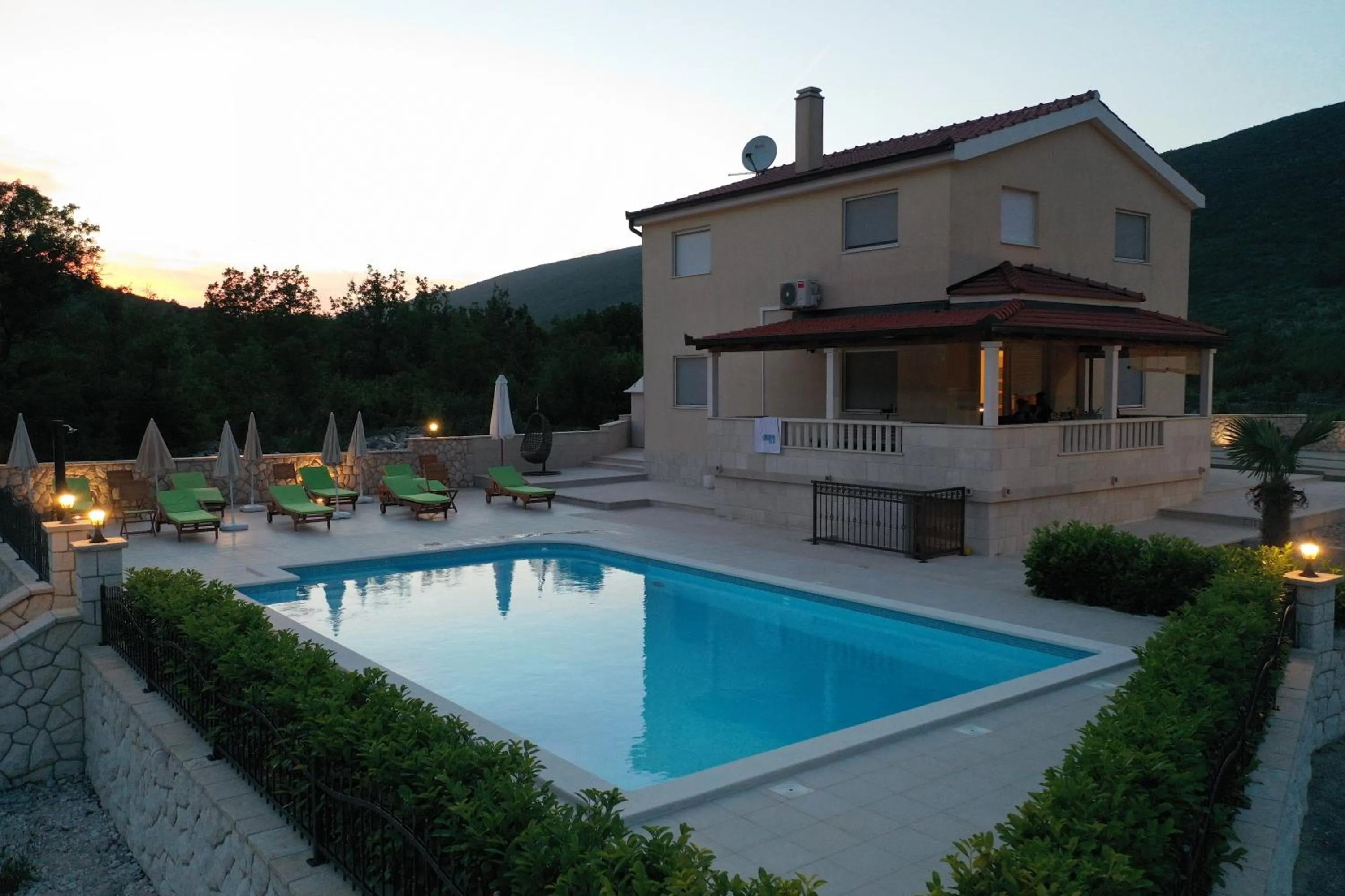 Property building in Villa Secret Beauty with Heated Saltwater Pool