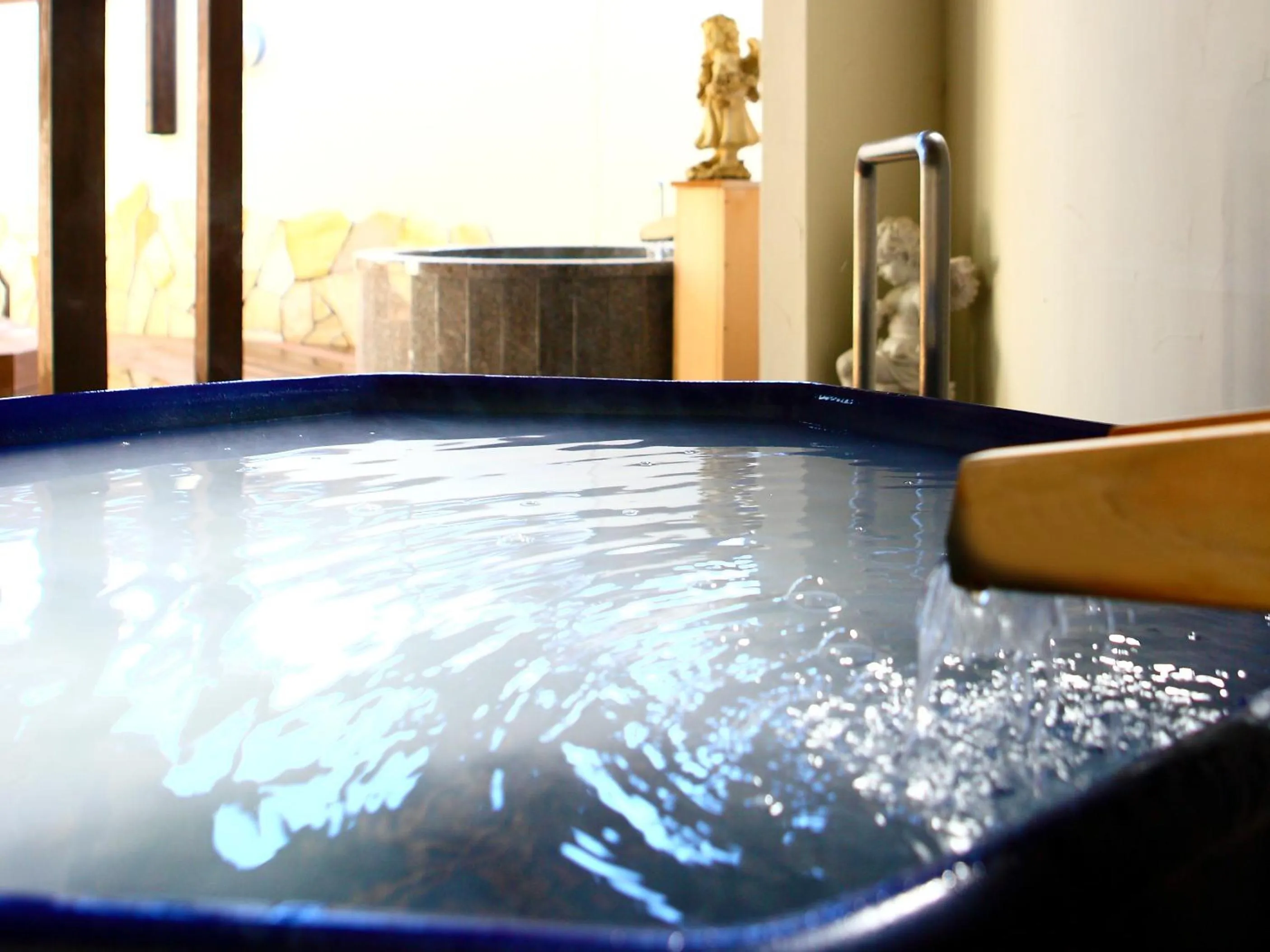 Hot Spring Bath in Bishoku no Kakurega Provence