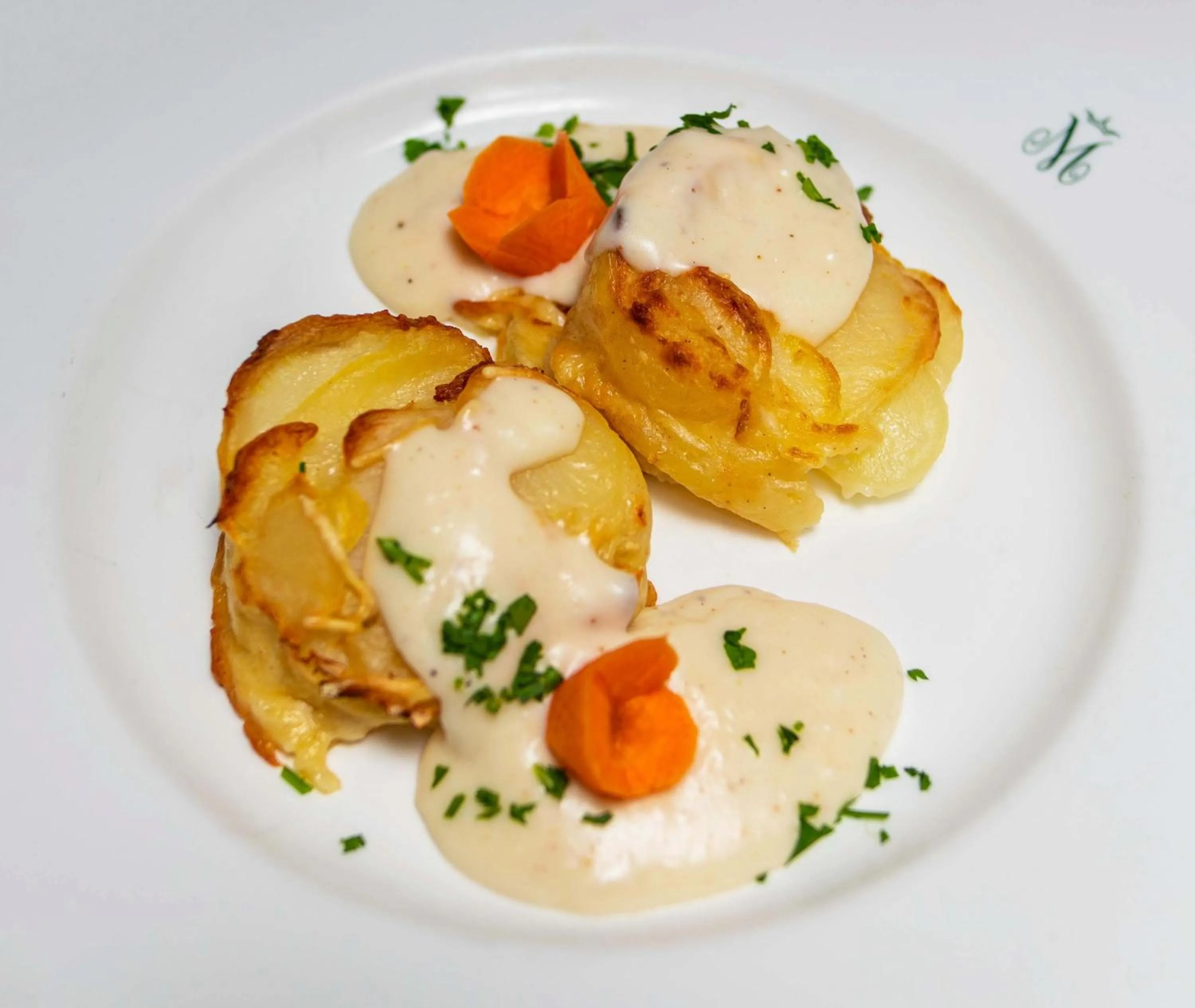 Restaurant/places to eat in Hotel Miranda