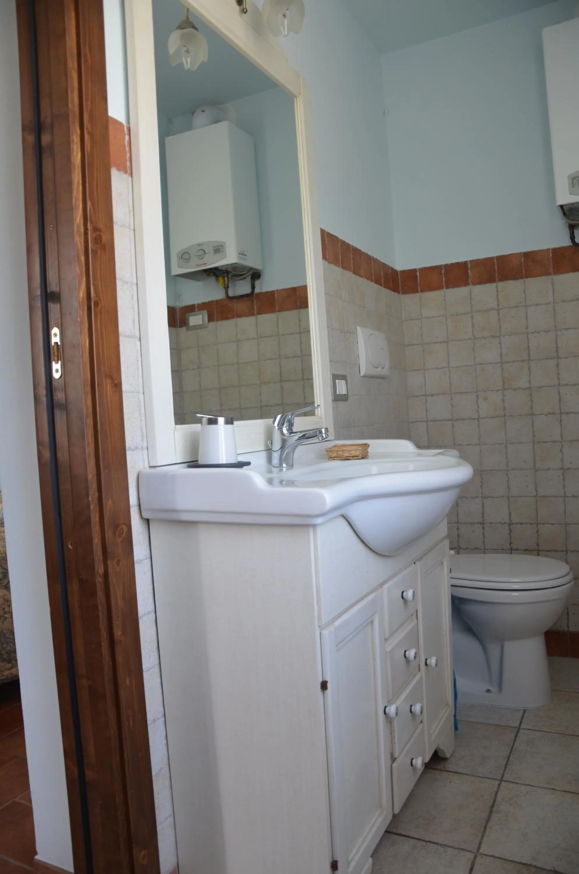 Shower in B&B La Terrazza Del Subasio