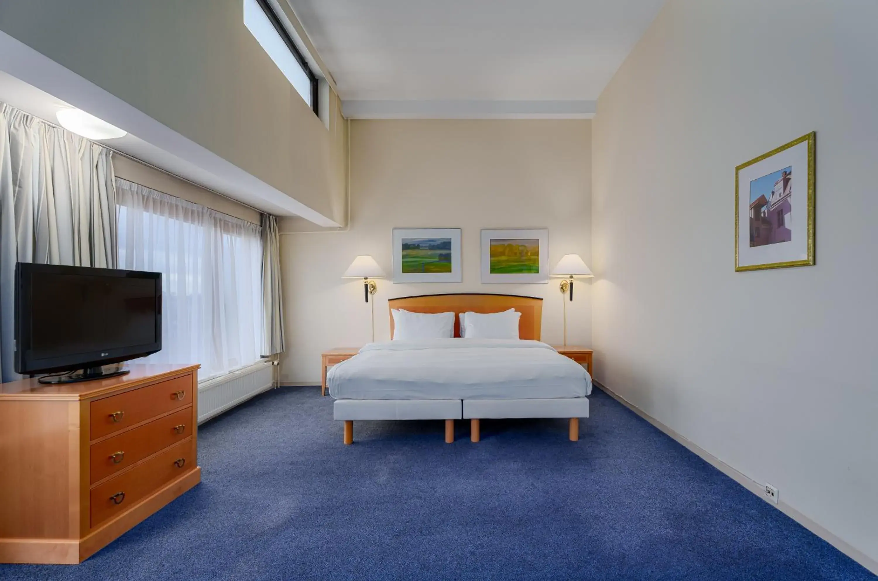 Bed in Radisson Blu Hotel & Spa, Daugava Riga Bed in Radisson Blu Hotel & Spa, Daugava Riga