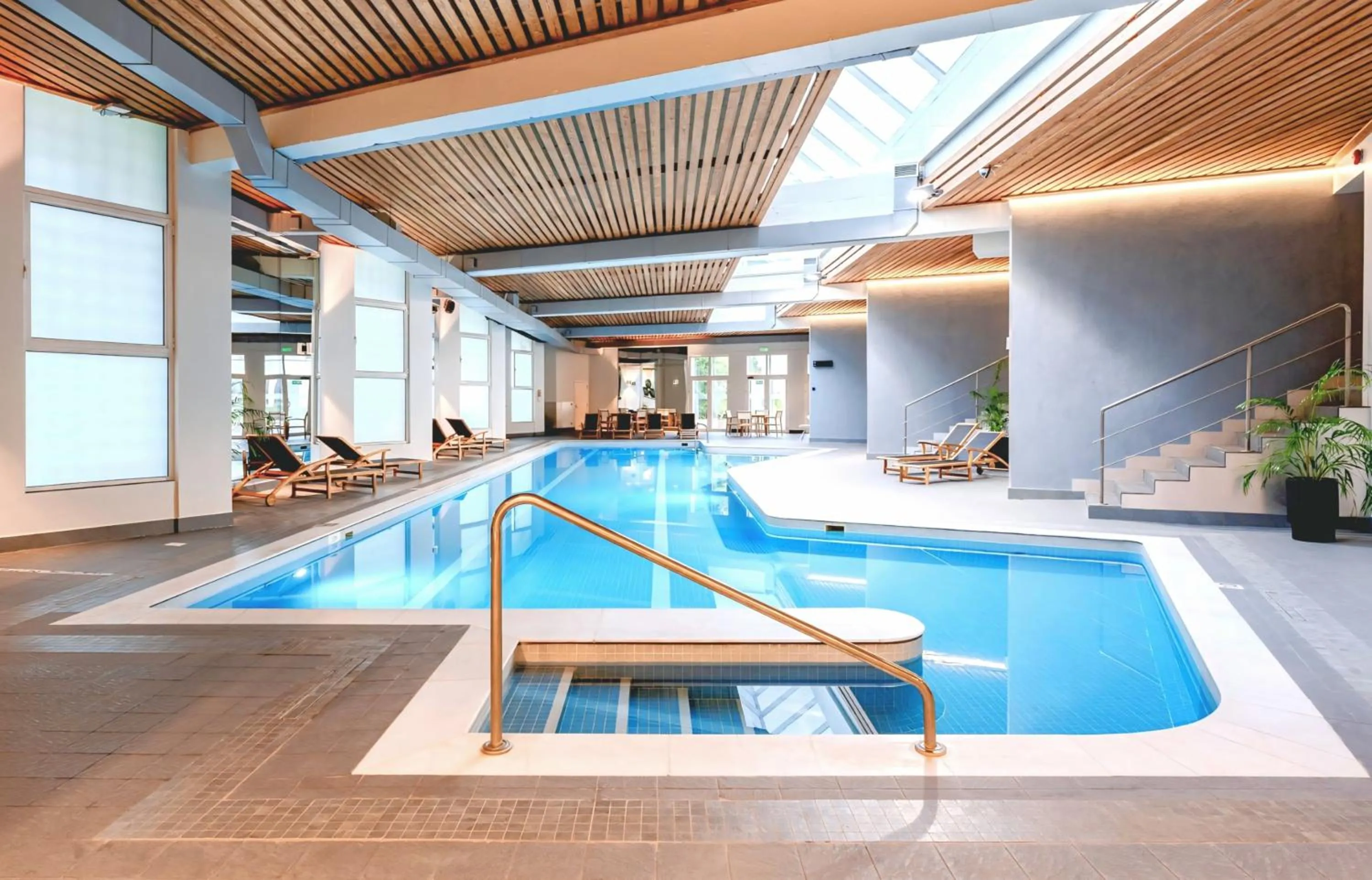 Swimming pool in Radisson Blu Hotel & Spa, Daugava Riga