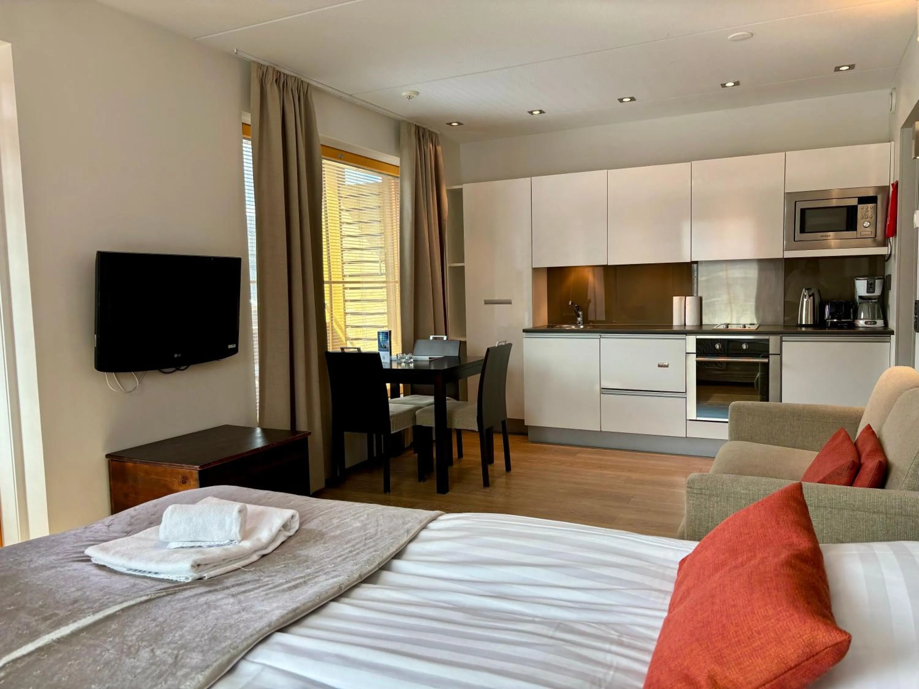 Photo of the whole room, Bed in Levi Suites Levi Gold
