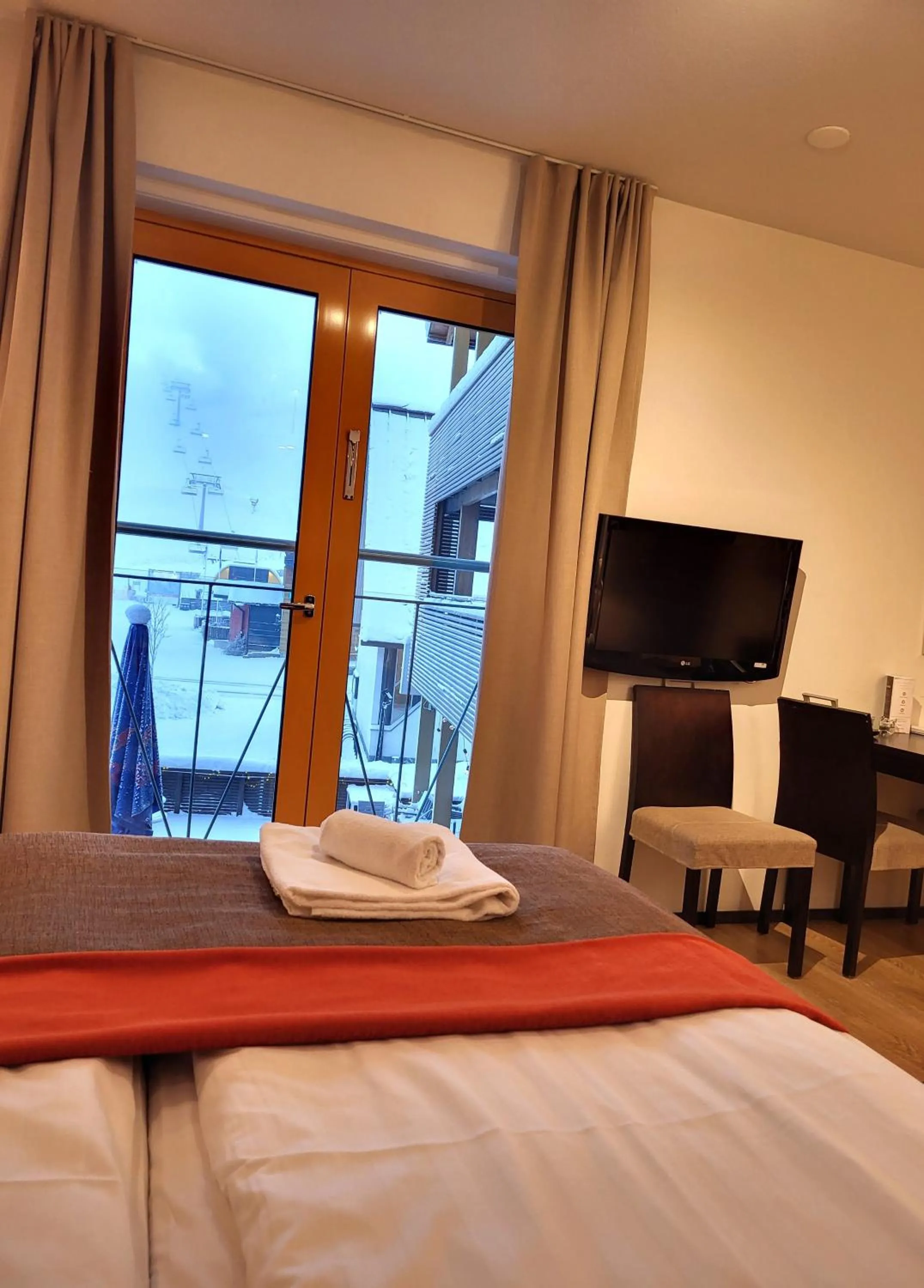 View (from property/room), Bed in Levi Suites Levi Gold