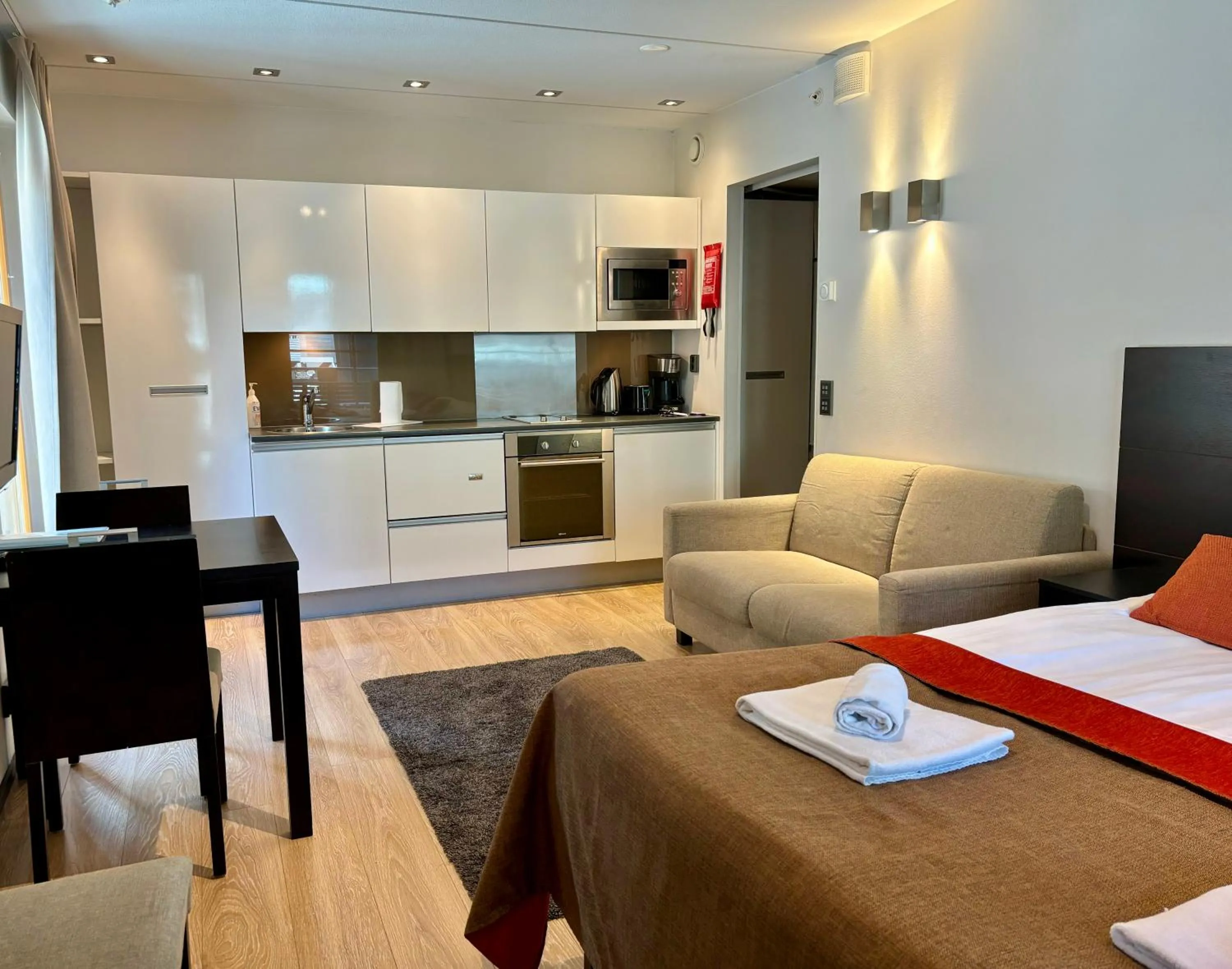 Photo of the whole room in Levi Suites Levi Gold