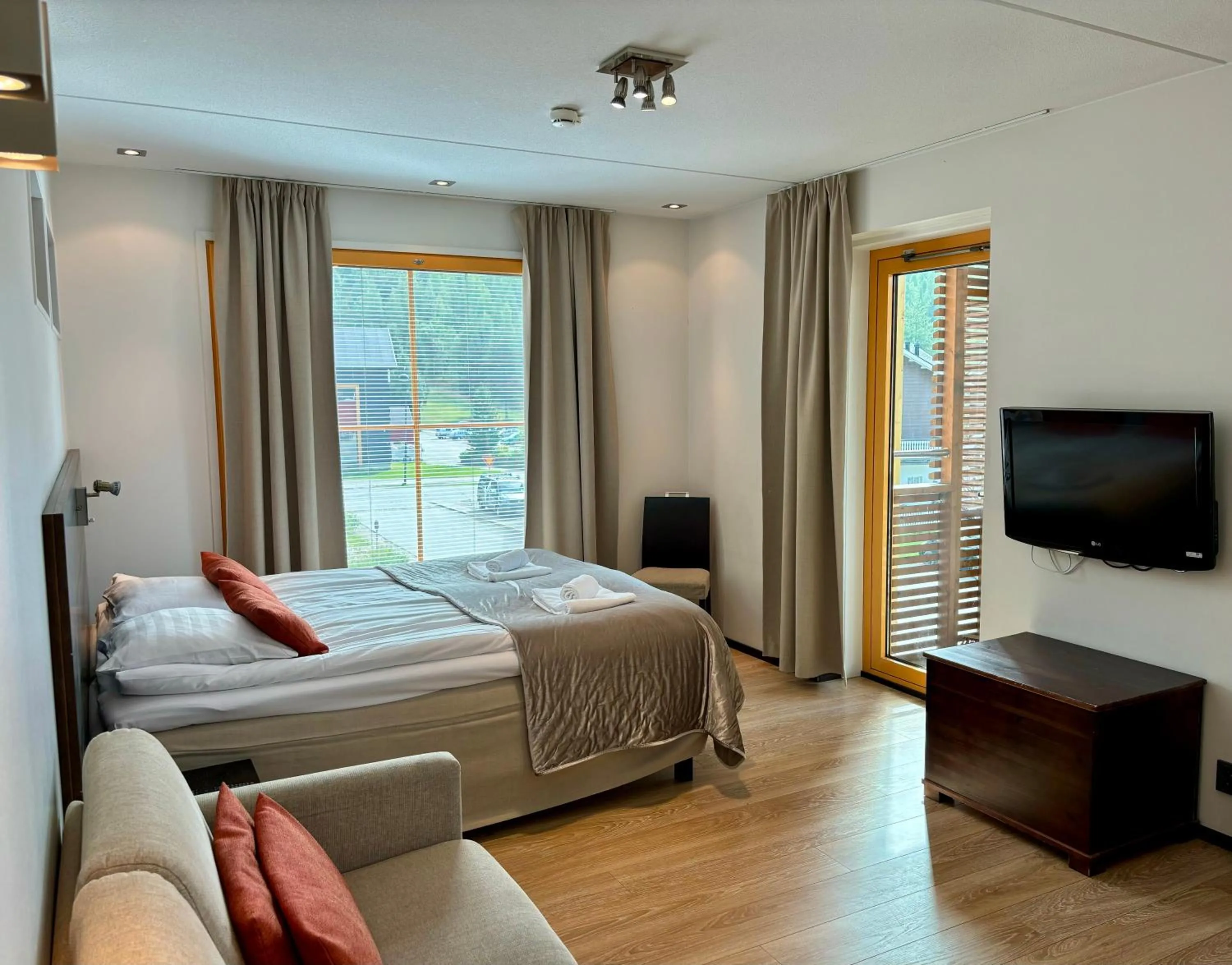 Photo of the whole room, Bed in Levi Suites Levi Gold