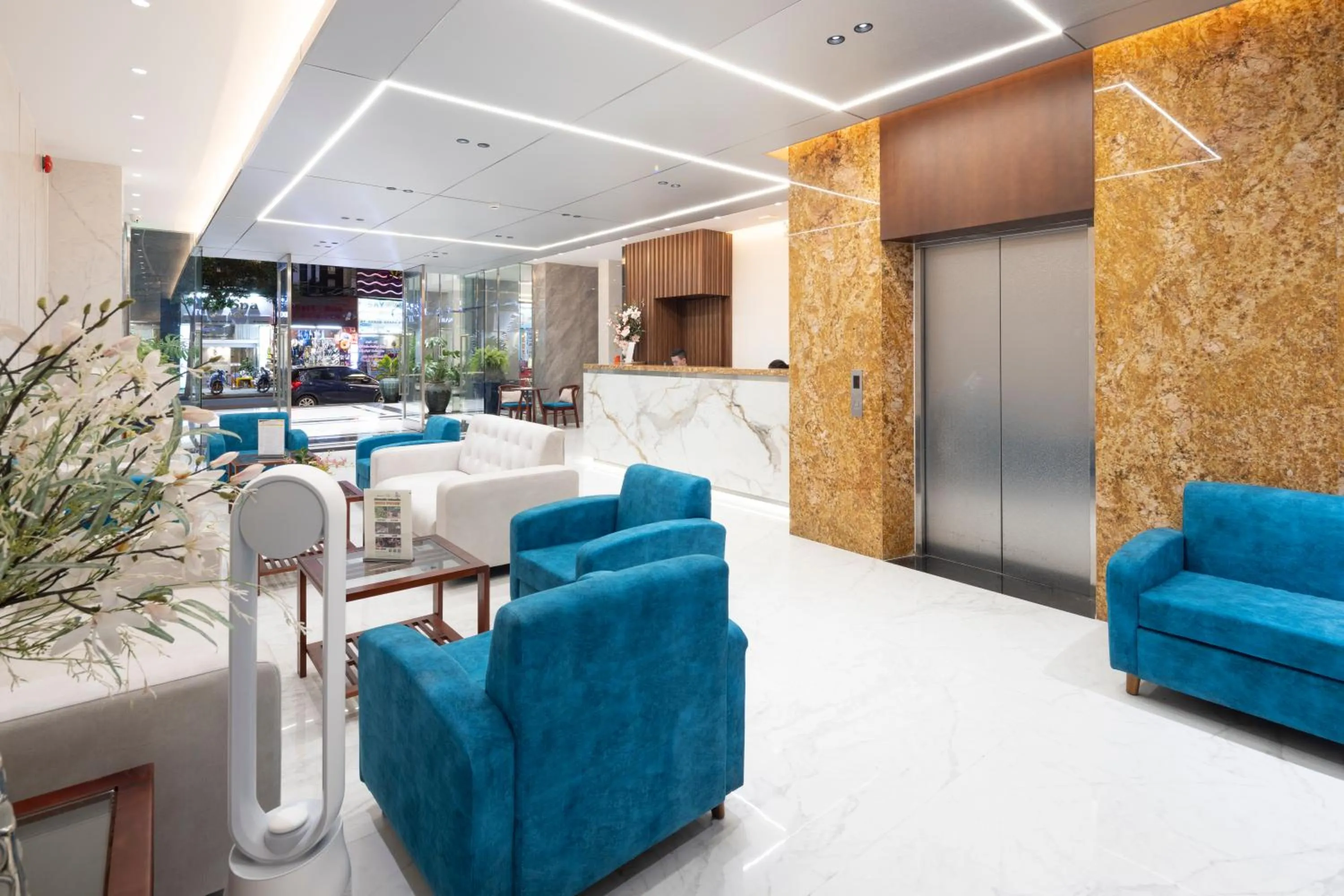 Lobby or reception in The Summer Hotel