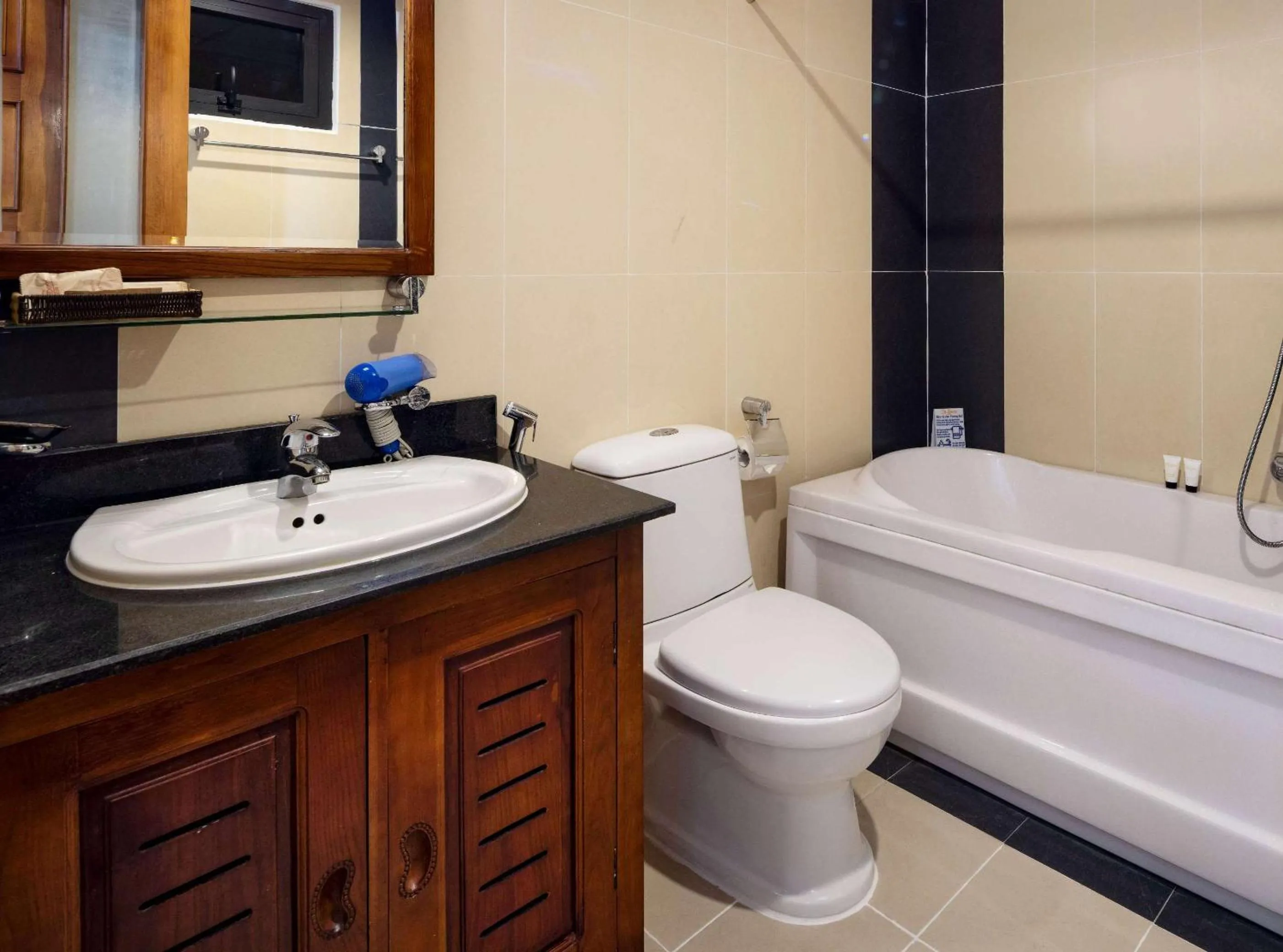 Bathroom in The Summer Hotel