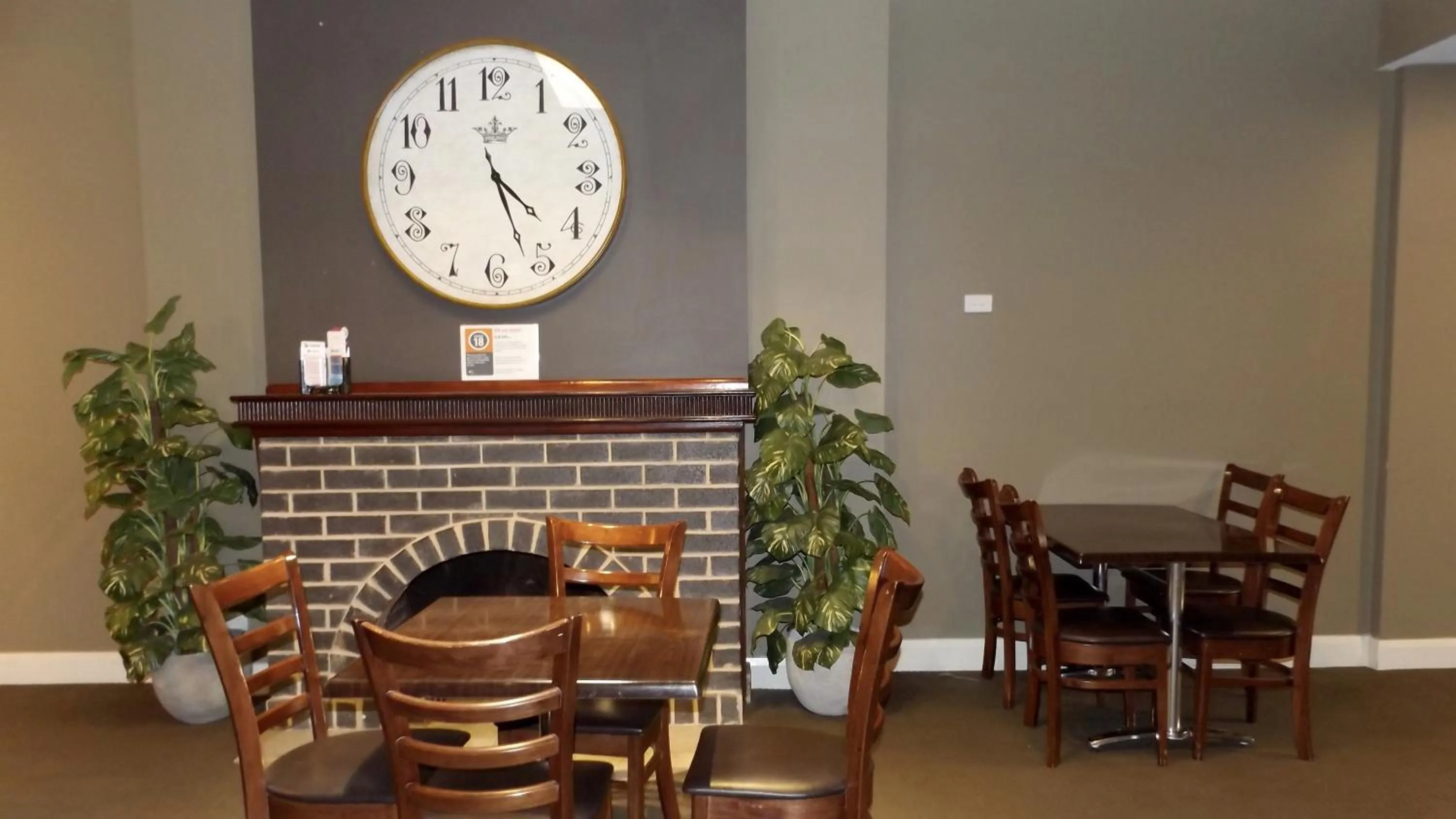 Bedroom in Imperial Hotel Coonabarabran