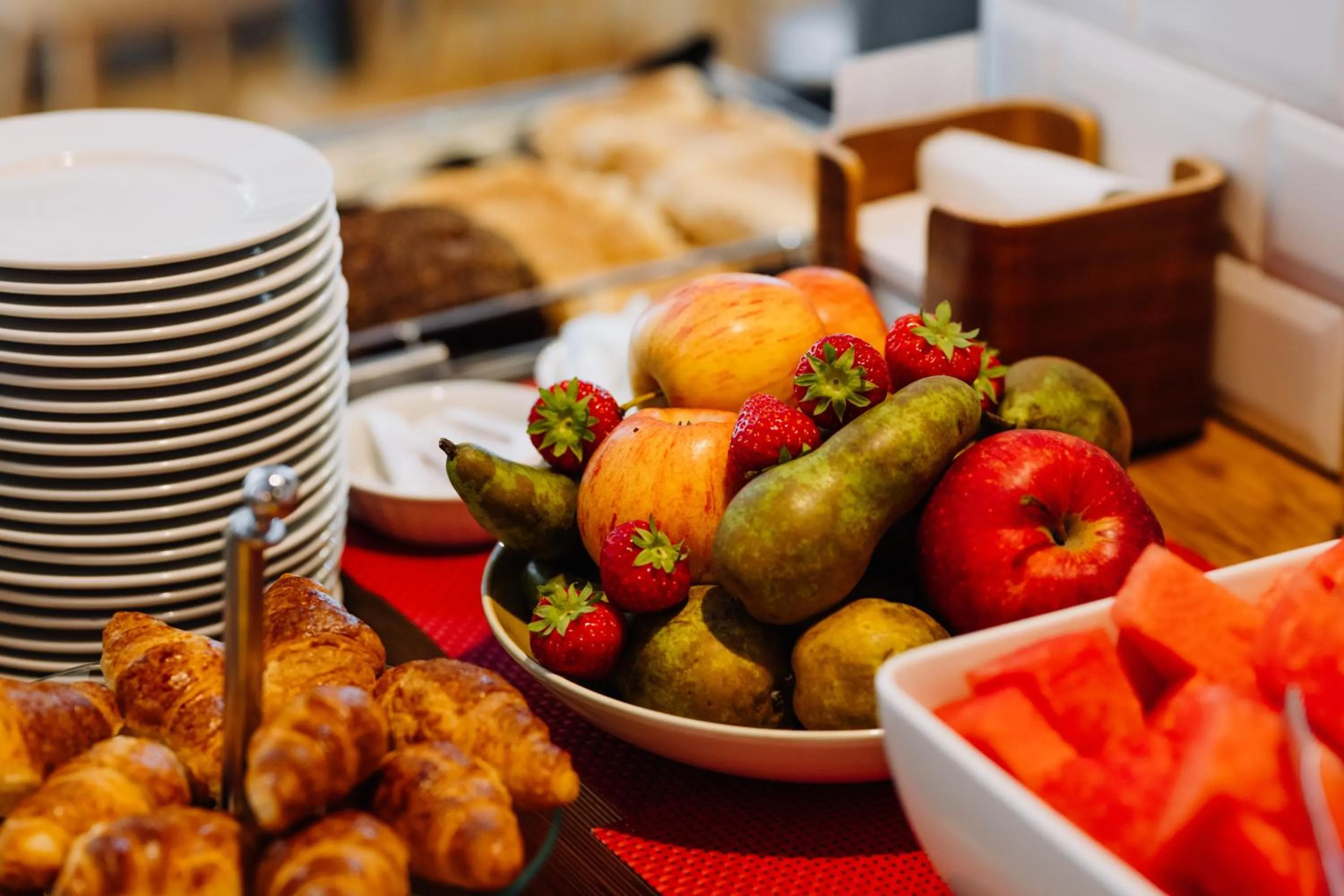 Buffet breakfast in Hestia Hotel Draugi