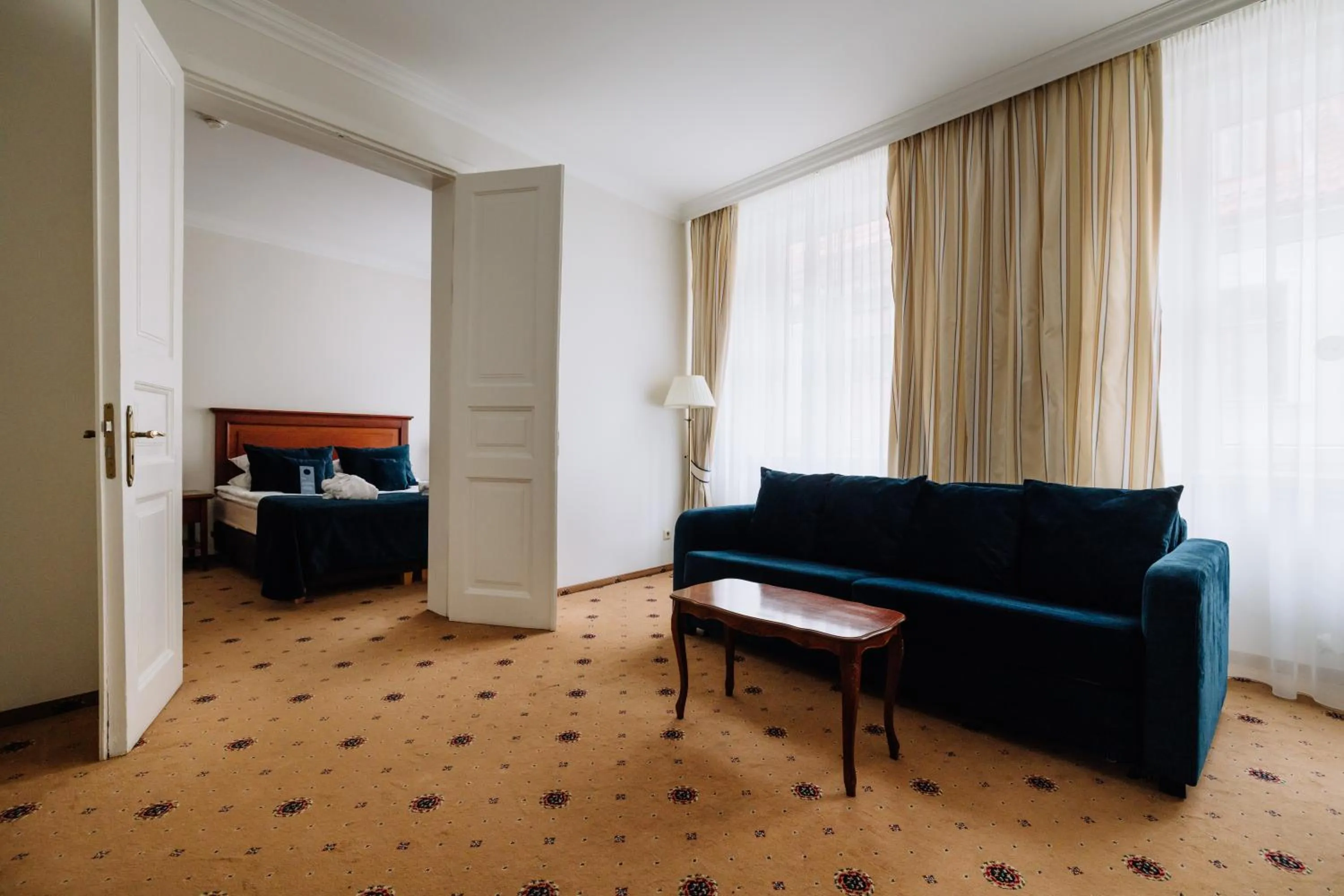 Living room, Bed in Hestia Hotel Draugi