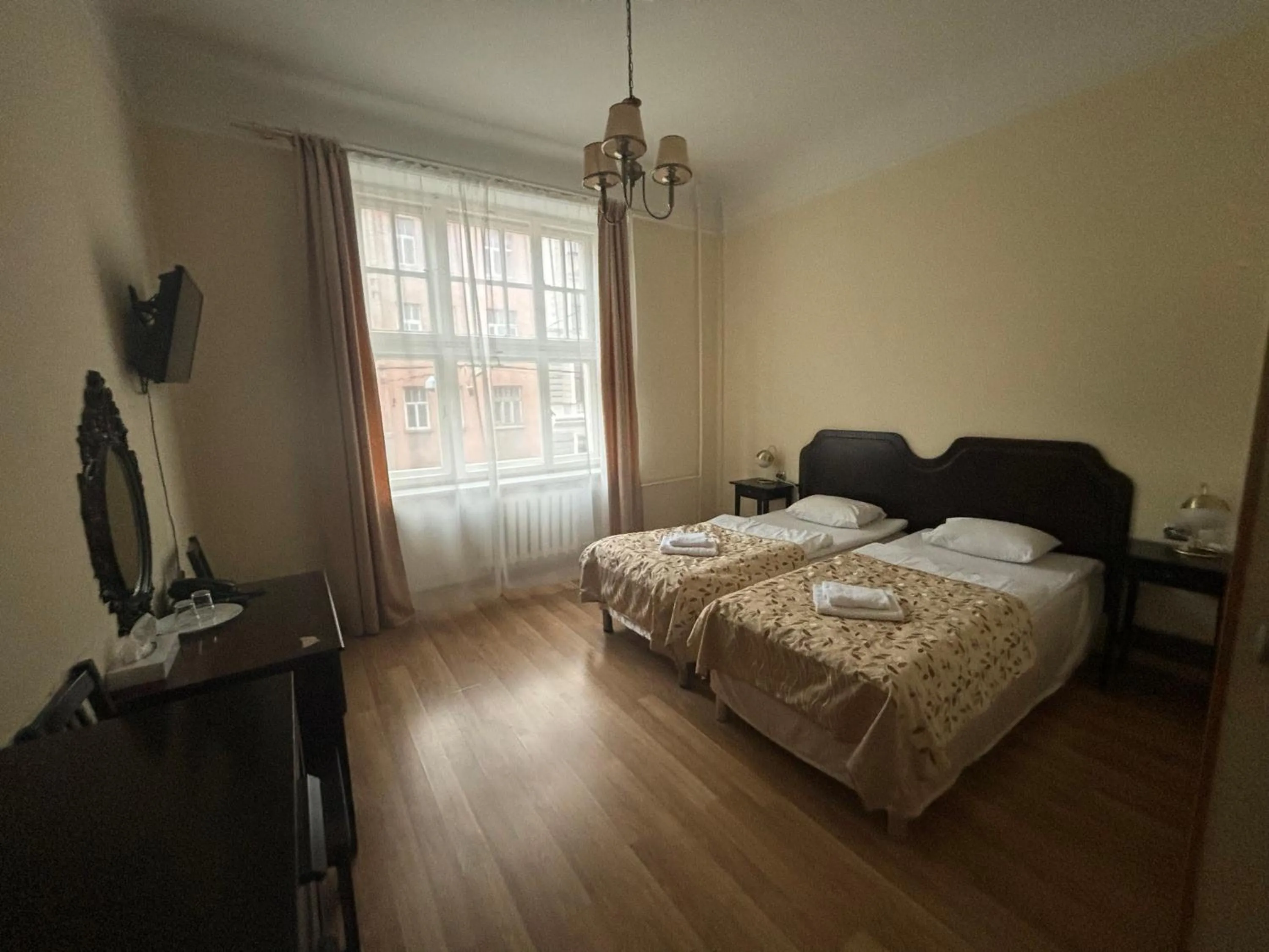 Photo of the whole room, Bed in Viktorija