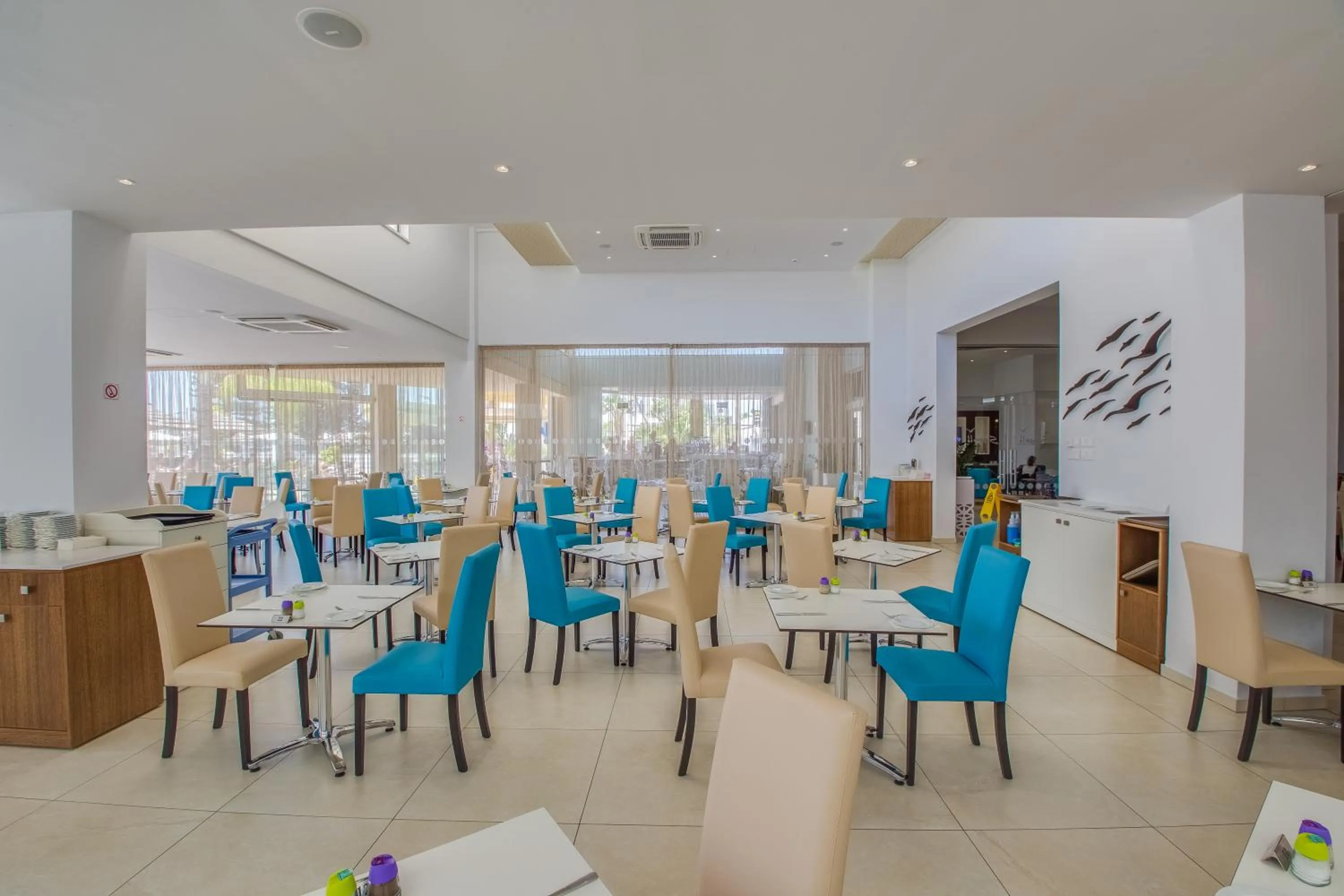 Restaurant/places to eat in Stamatia Hotel