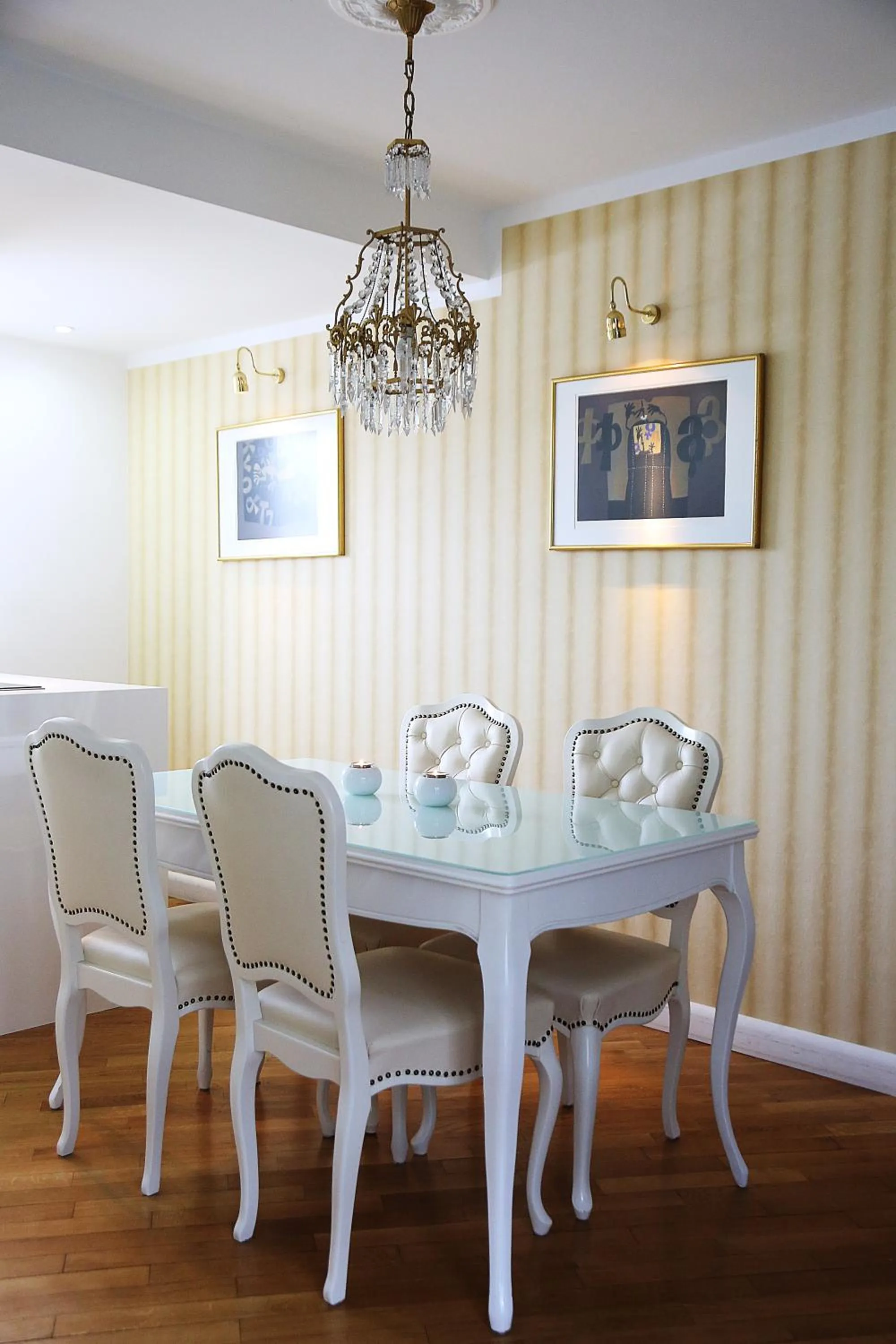 Photo of the whole room in ApartHotel Vila Minka