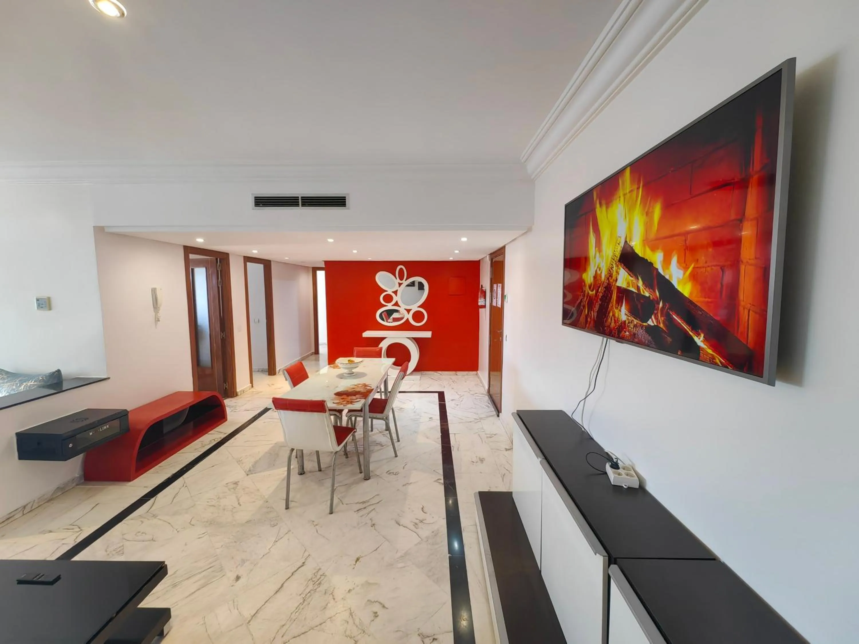 Communal lounge/ TV room in City Bleu Maroc