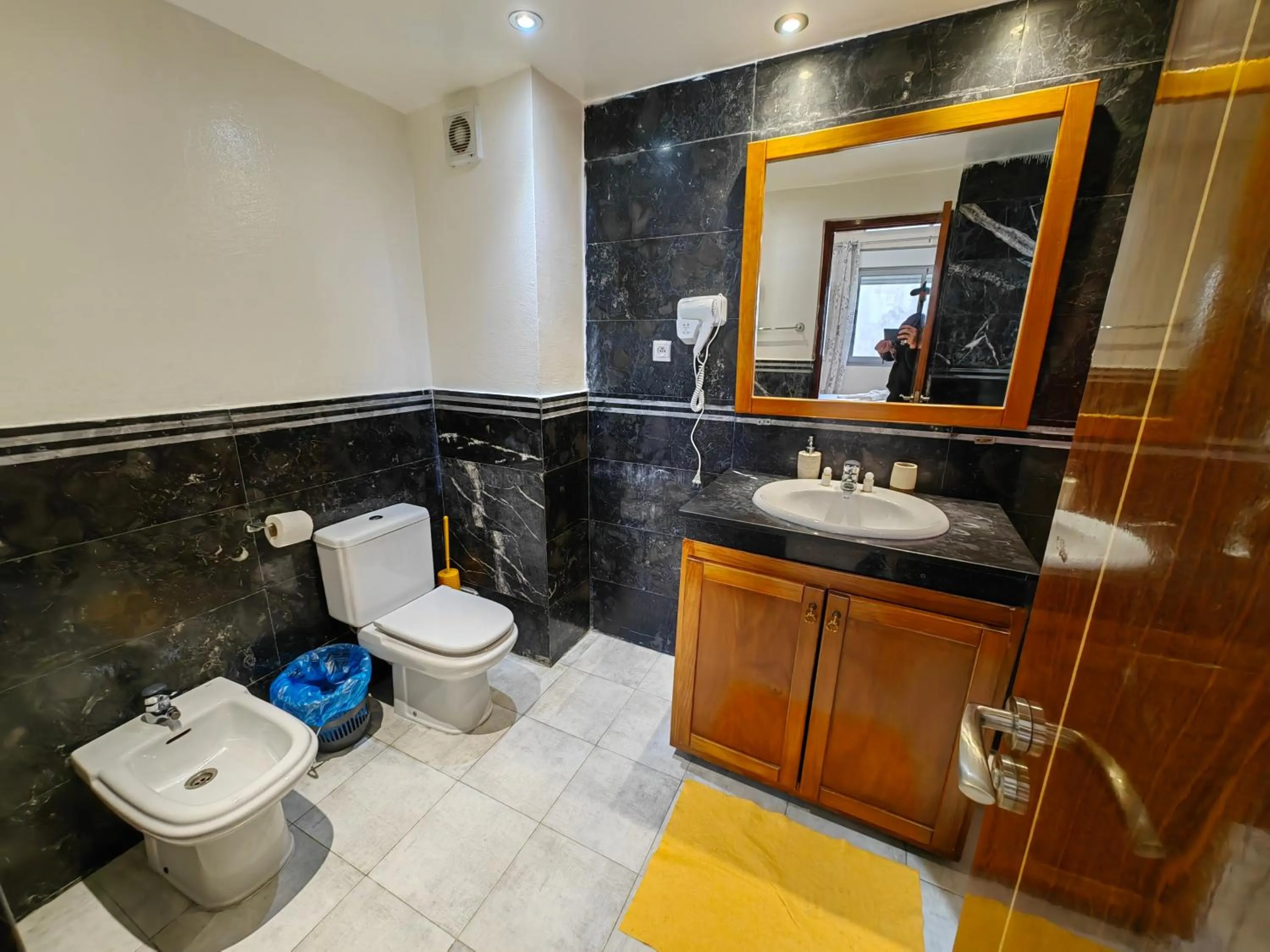 Shower in City Bleu Maroc