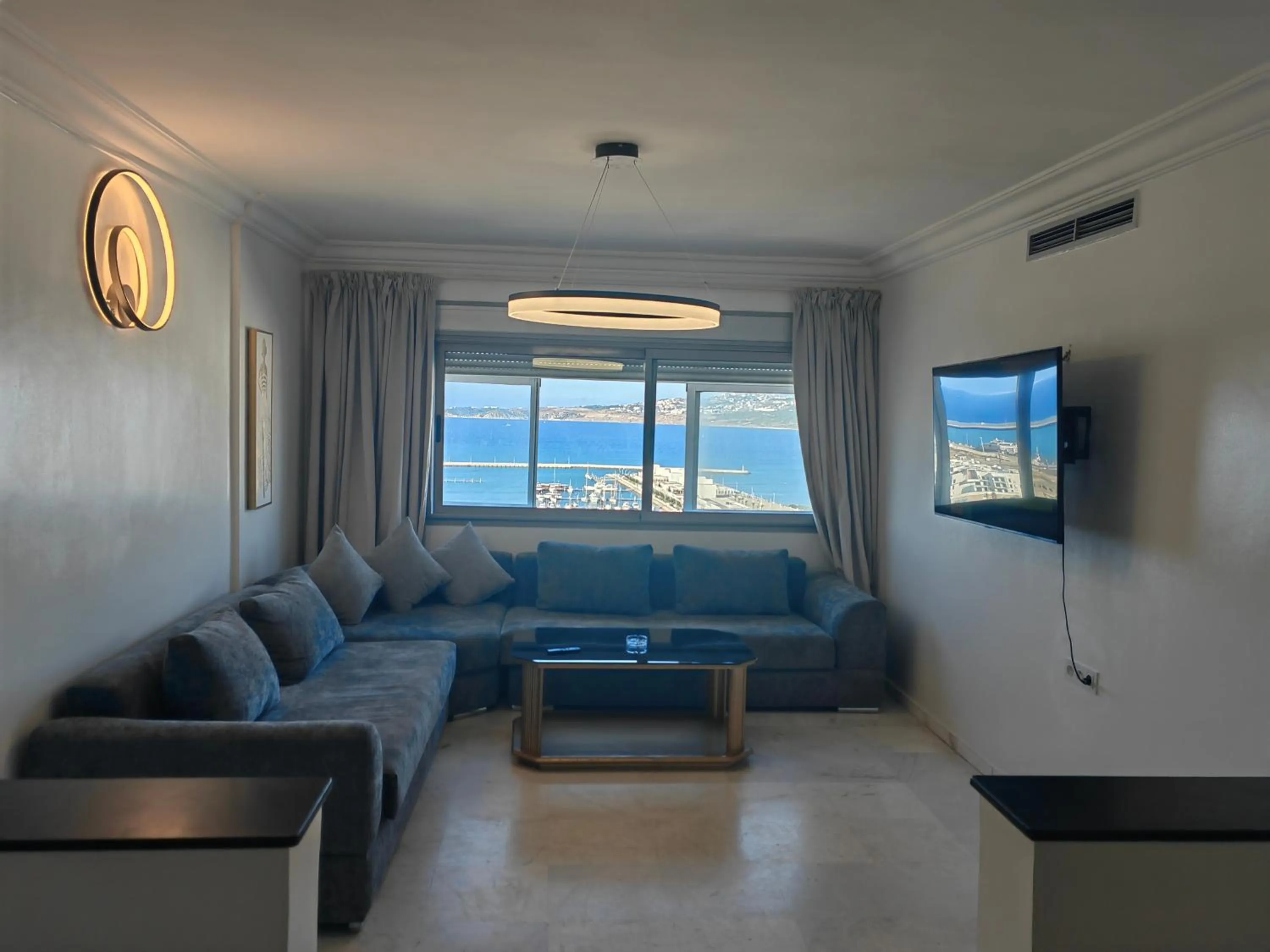 TV and multimedia in City Bleu Maroc