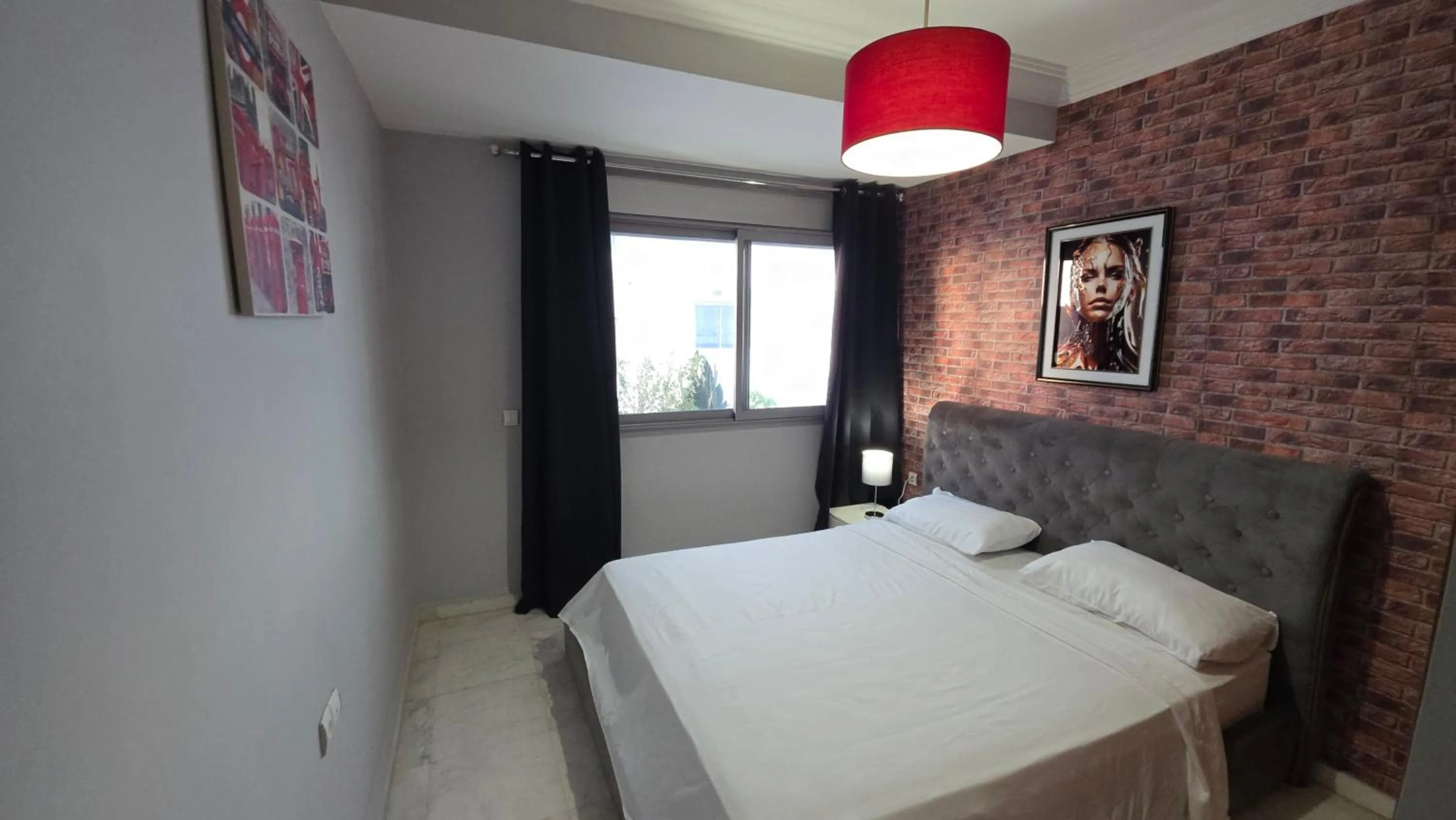 Bed in City Bleu Maroc