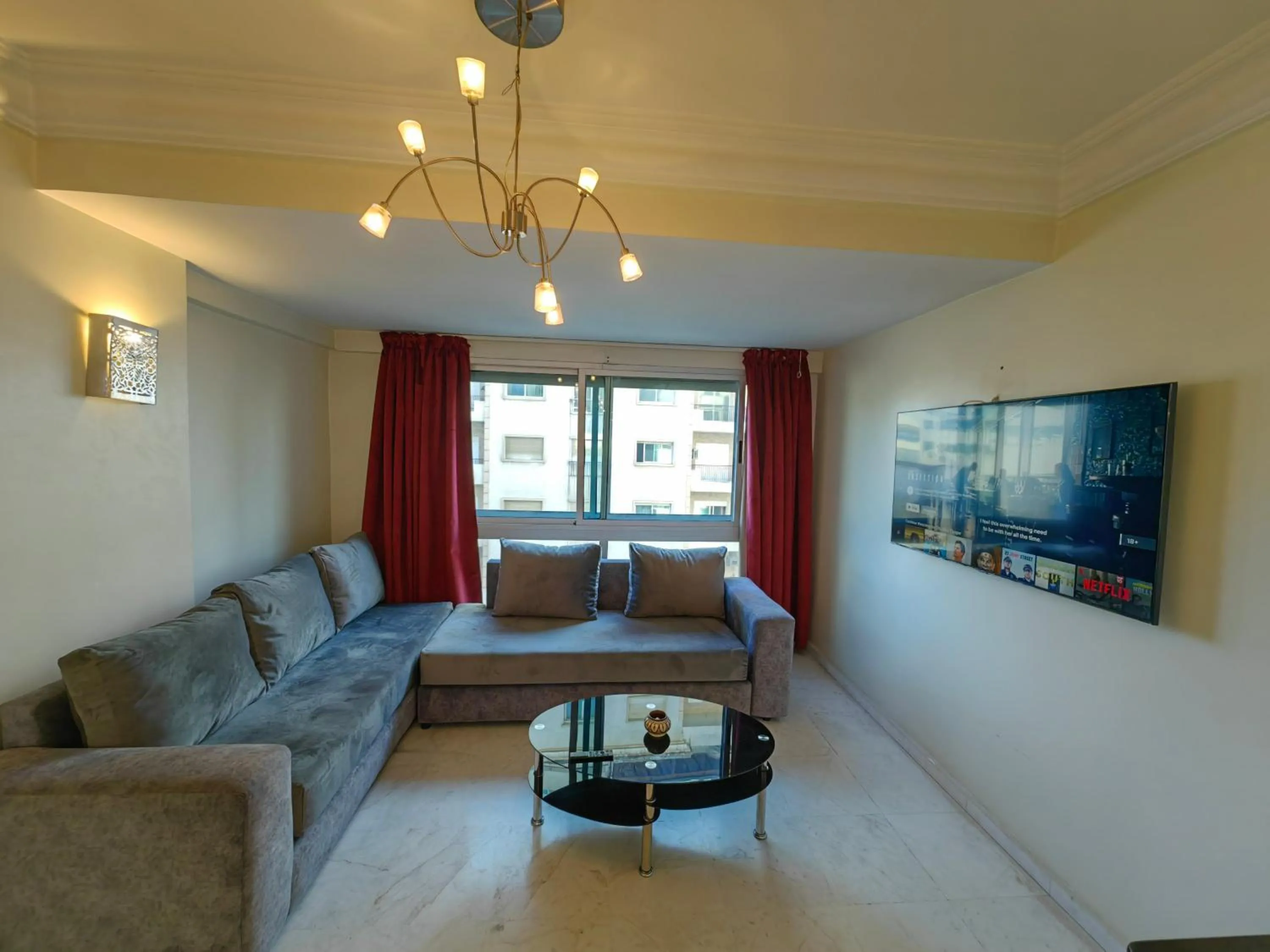 Communal lounge/ TV room in City Bleu Maroc