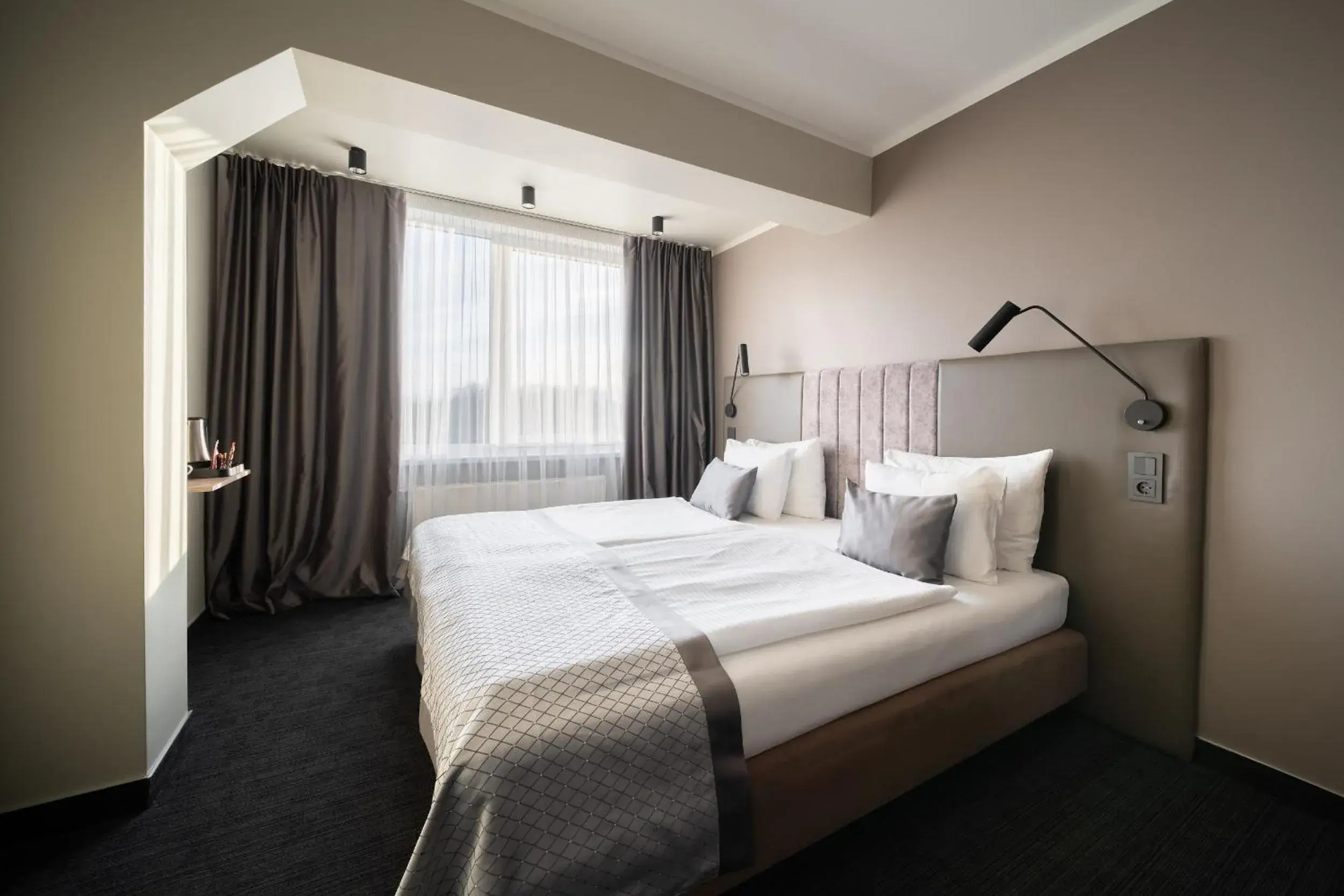 Bed in Bellevue Park Hotel Riga with FREE Parking Bed in Bellevue Park Hotel Riga with FREE Parking