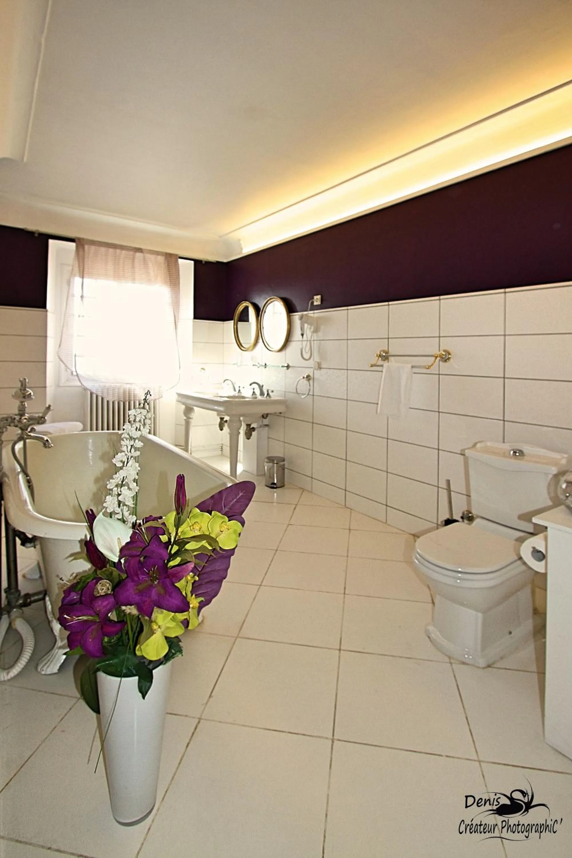 Bathroom in Hattonchatel Château & Restaurant La Table du Château