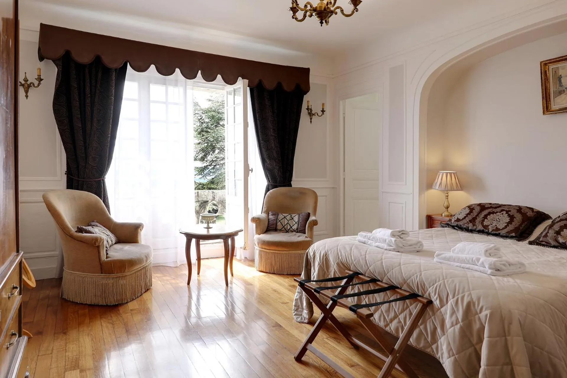 Bed in Hattonchatel Château & Restaurant La Table du Château