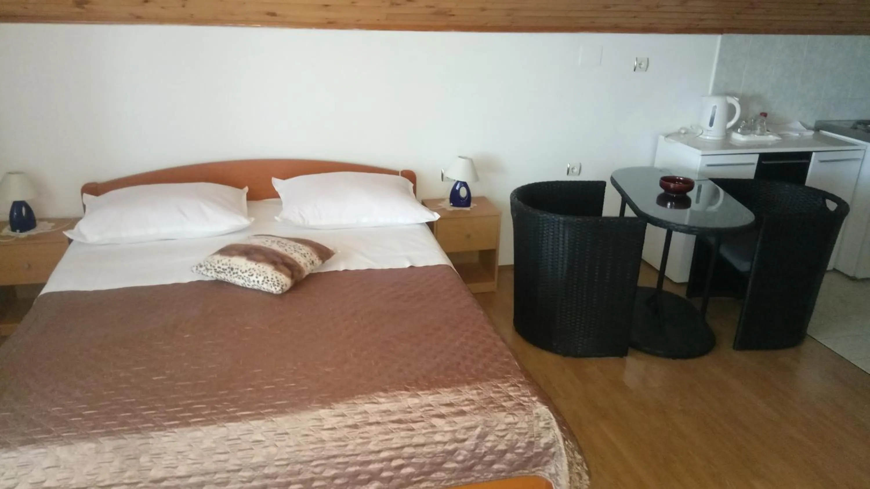 Bedroom, Bed in KrkaHaus