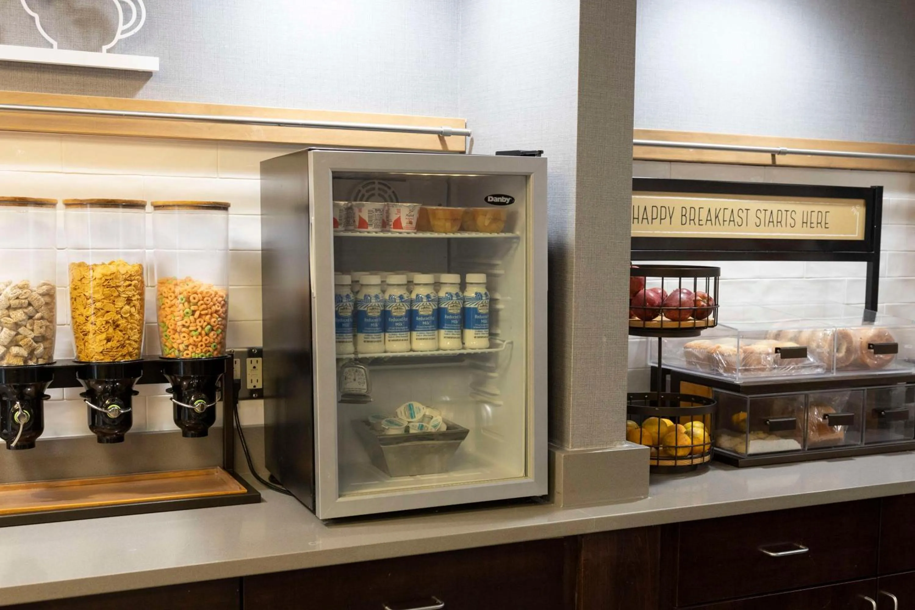 Breakfast in Hampton Inn Kent/Akron Area