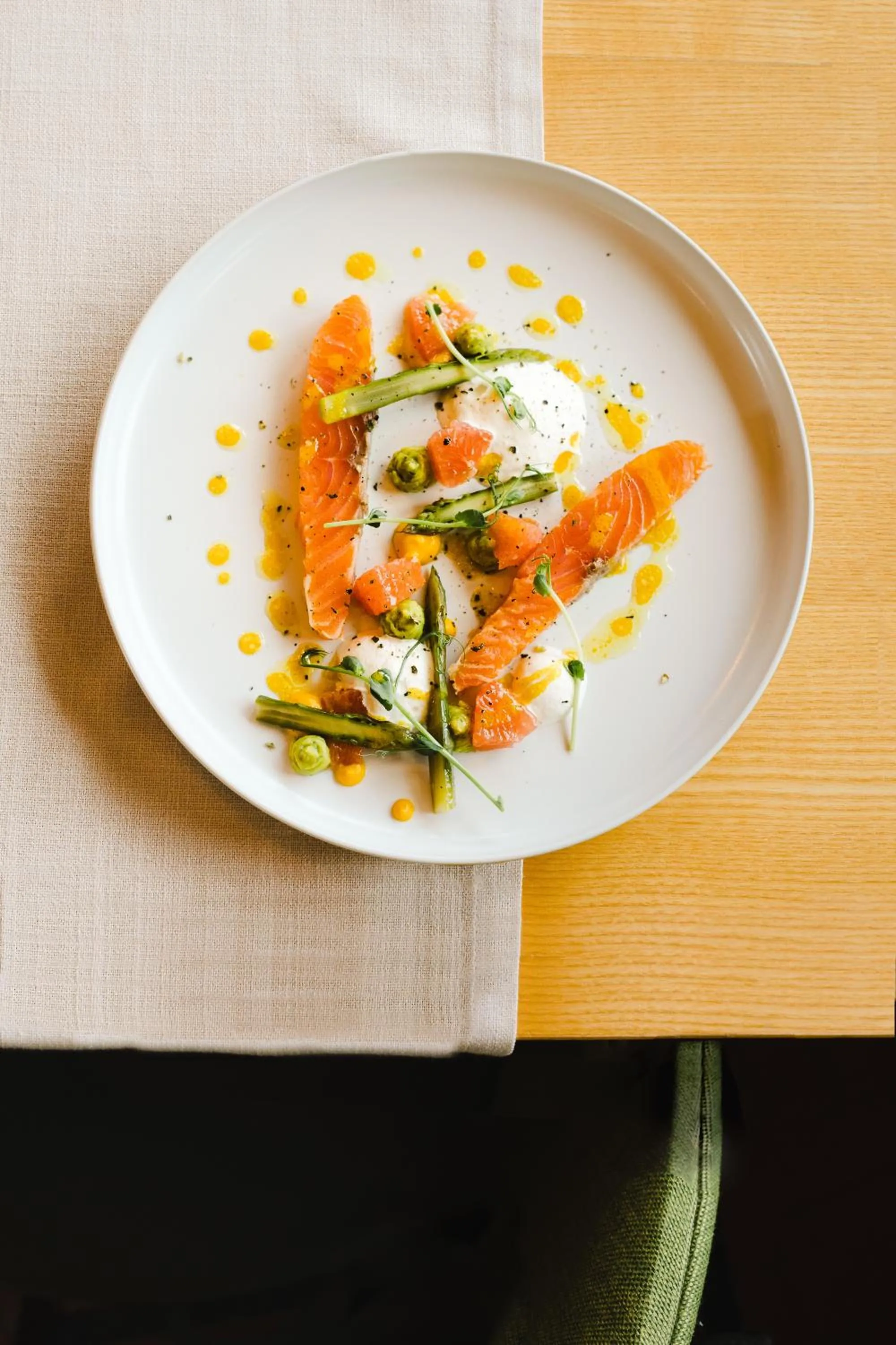 Restaurant/places to eat in Logis Hotel Le Relais De La Poste Restaurant Le Fil du Temps