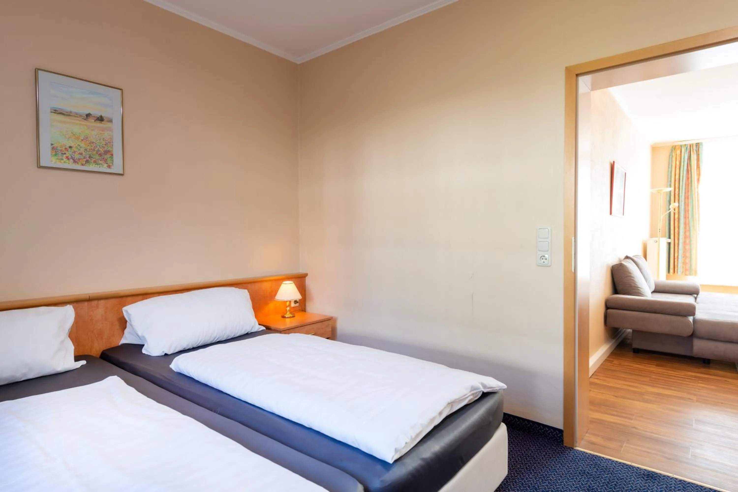 Bedroom, Bed in Waldhotel Humboldtsee