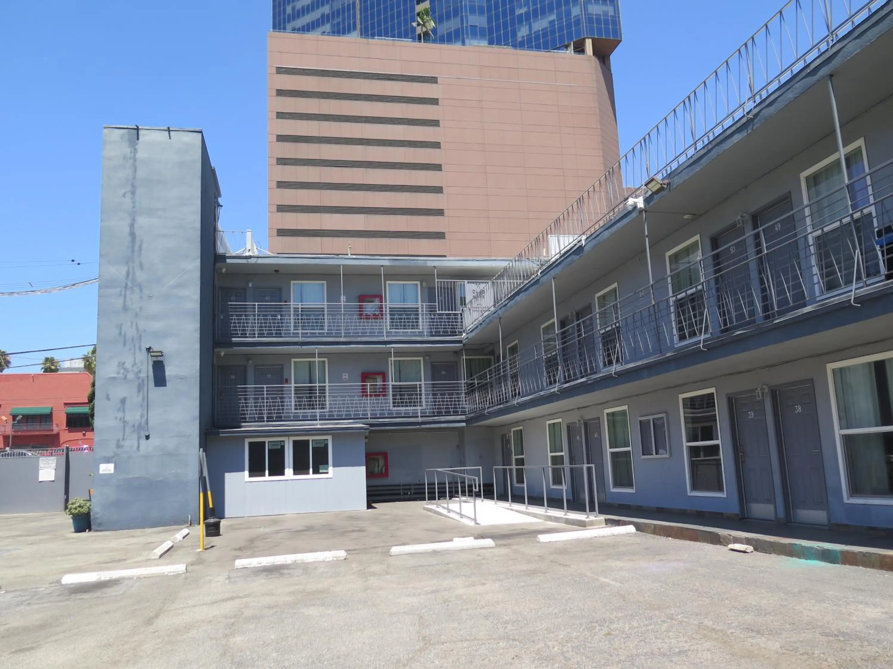 Property building in DTLA Hotel