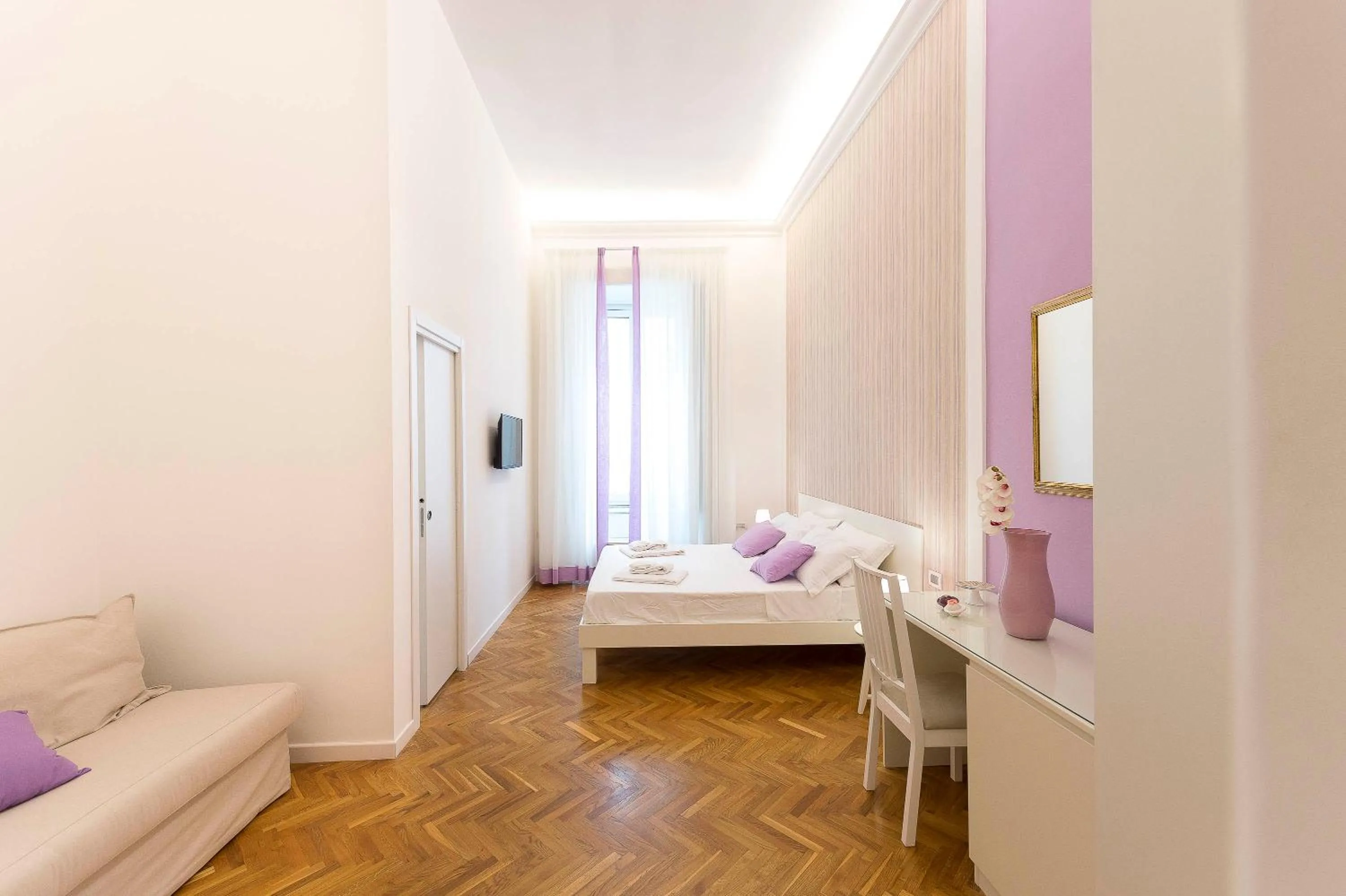 Photo of the whole room, Bed in domusvelata