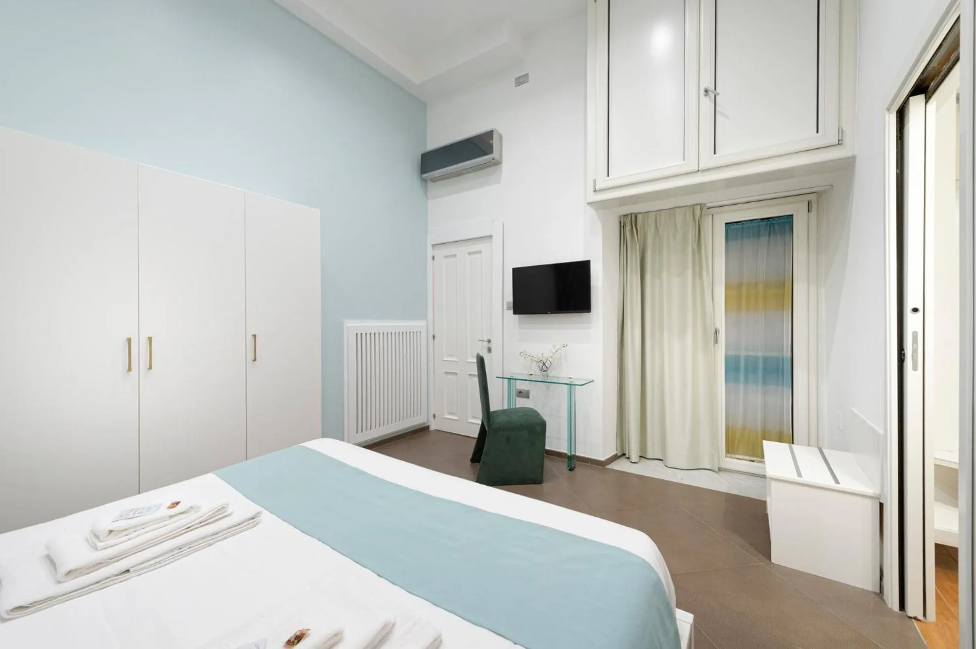 TV and multimedia, Bed in domusvelata