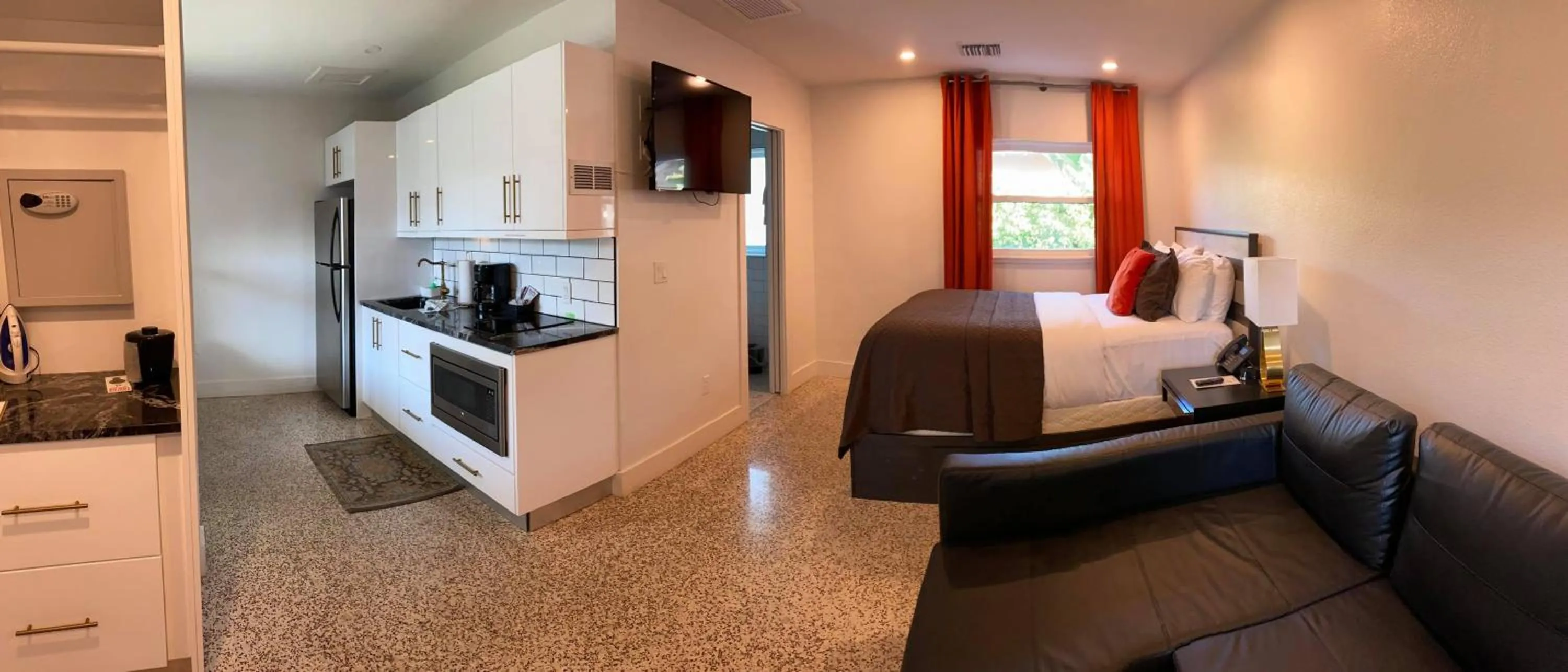 Captiva Beach Resort (open private beach access)