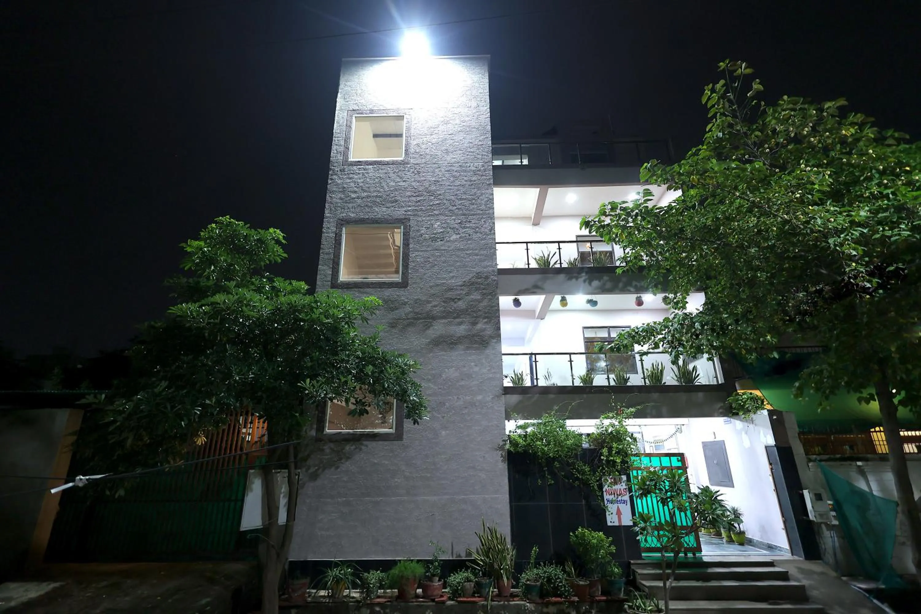 Property building in Hotel Taj Niwas