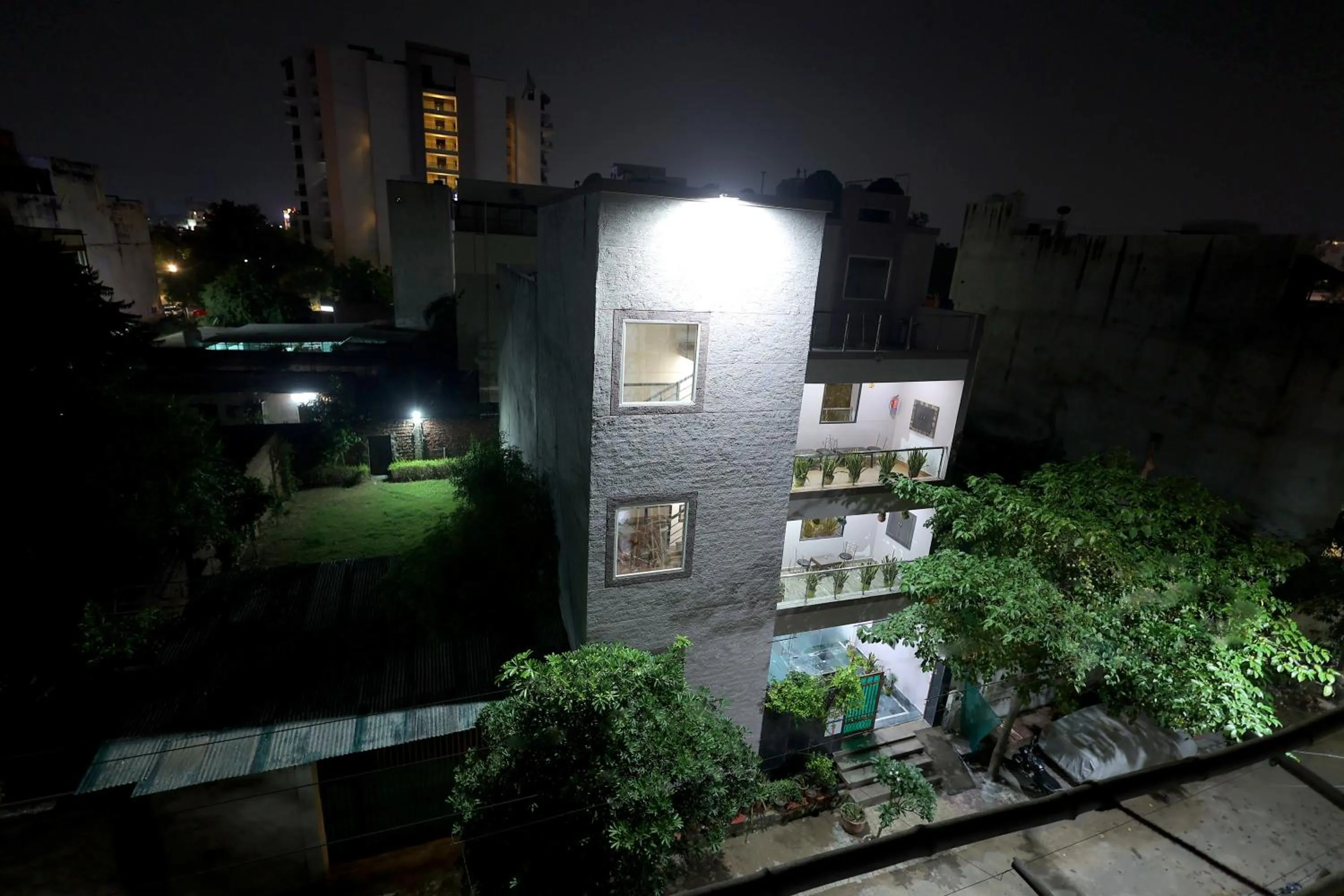 Property building in Hotel Taj Niwas