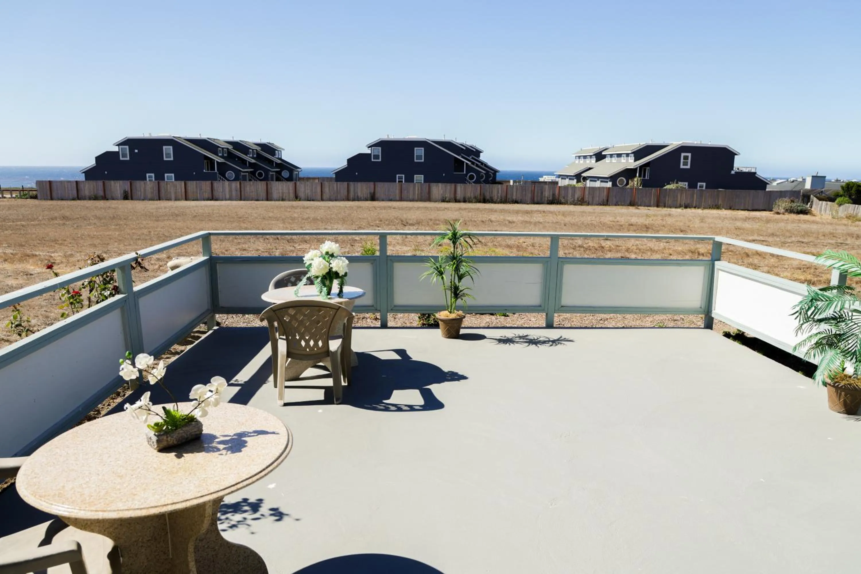 Sea Breeze Inn - San Simeon