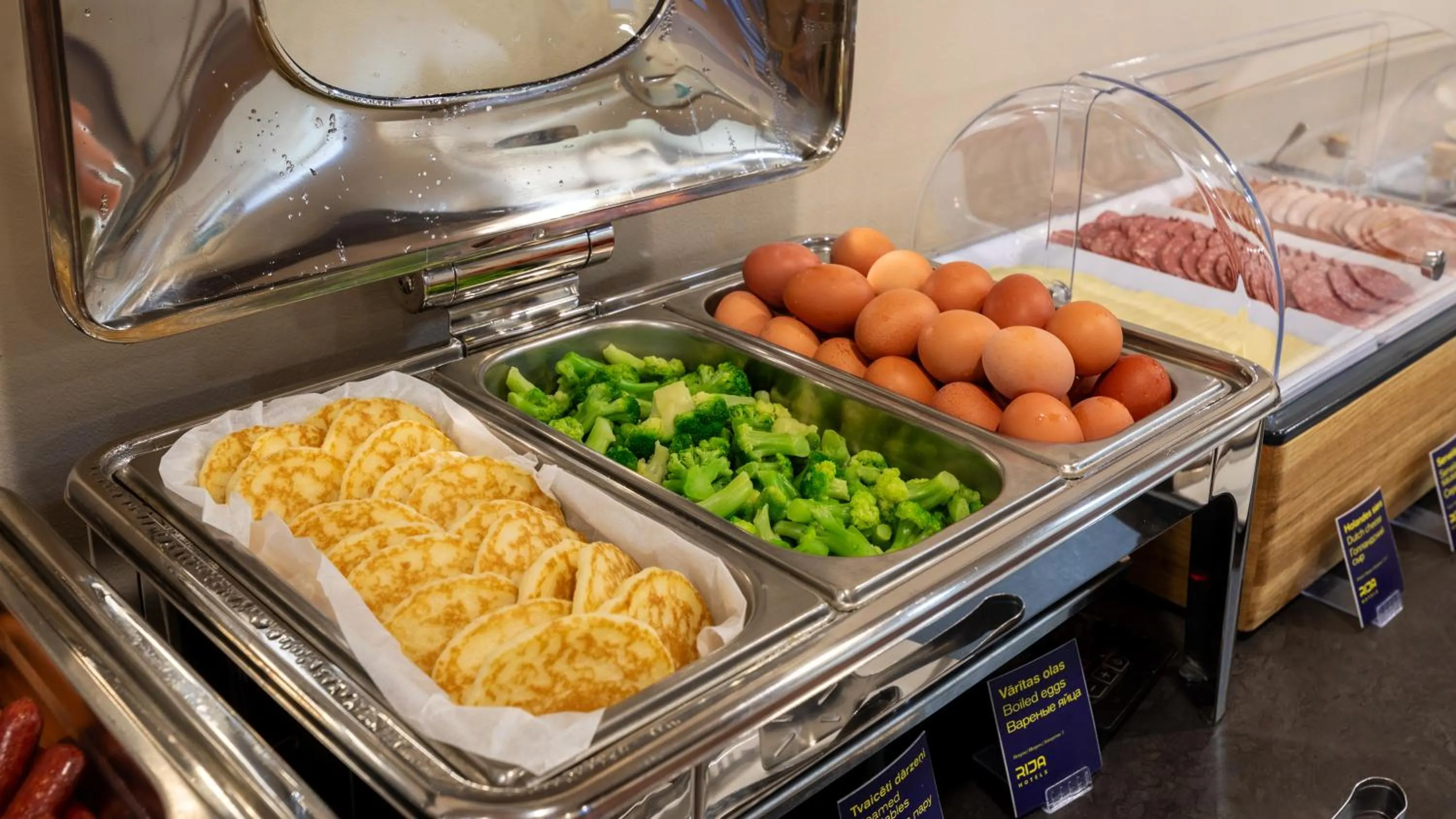 Food in Rija Domus Hotel