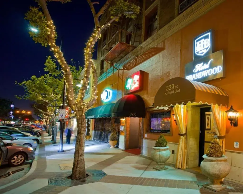 Facade/entrance, Property Building in Brand Plaza Hotel