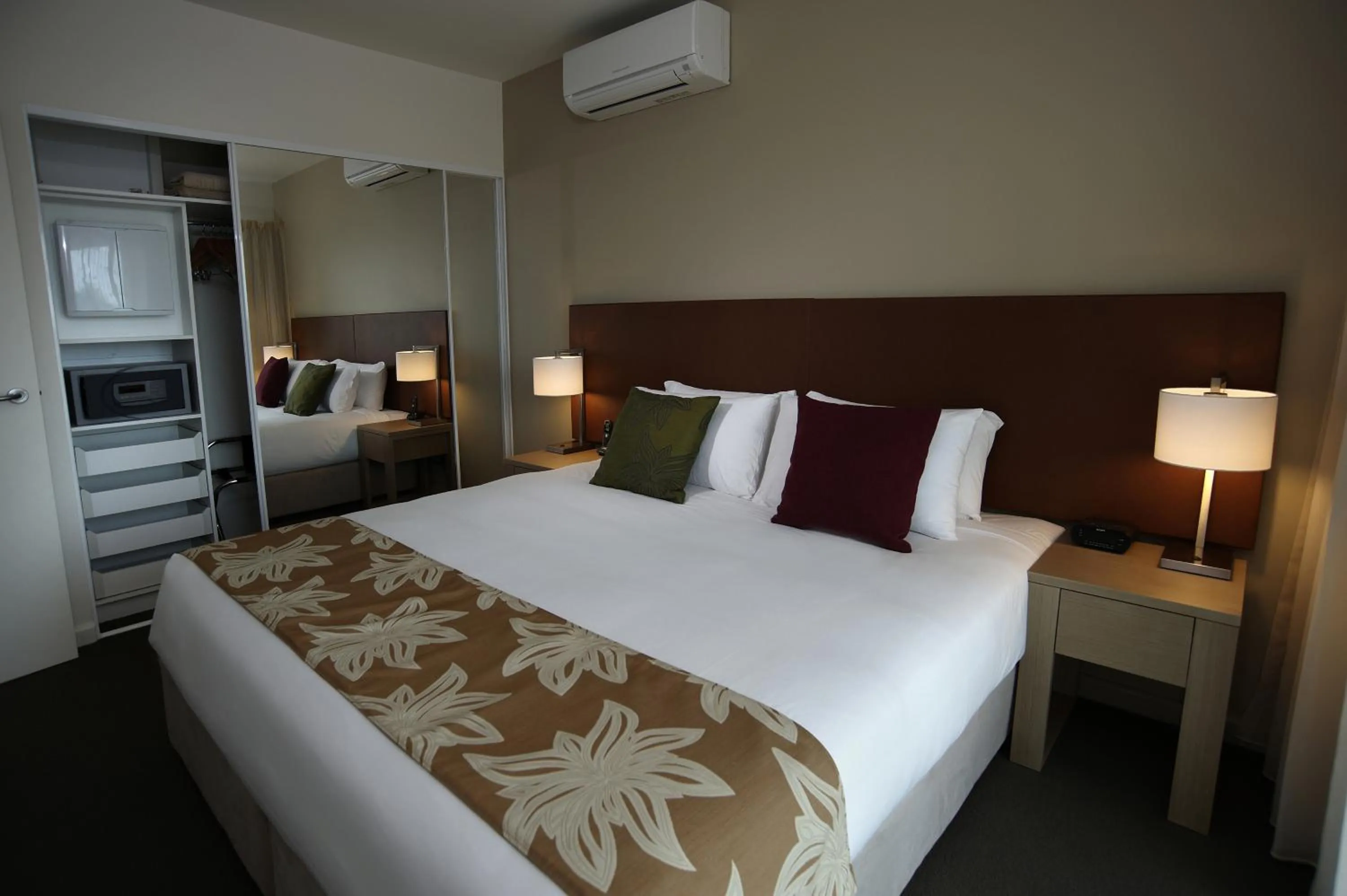 Bed in Quest Palmerston - Darwin