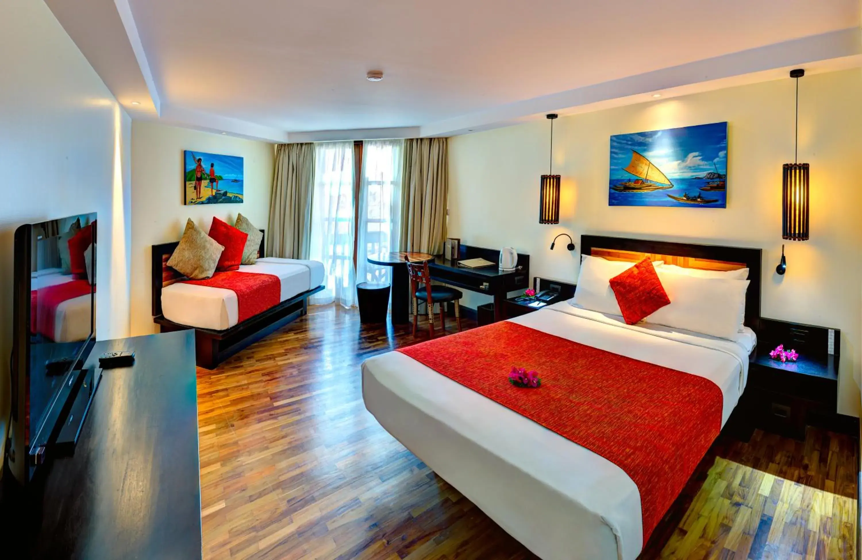 Queen Room with Ocean View in The Warwick Fiji Queen Room with Ocean View in The Warwick Fiji