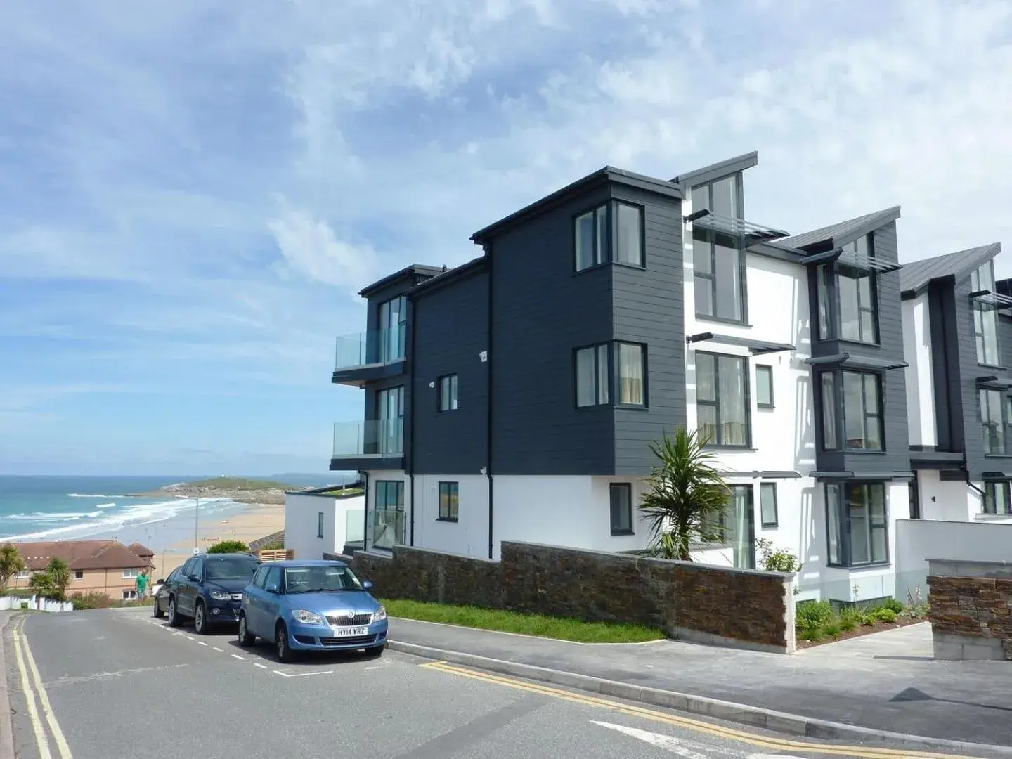 Flat 8 Seascape Flat 8 Seascape