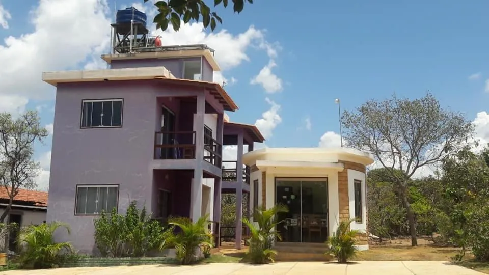 Property building in Suítes da Pousada Avalon Célia