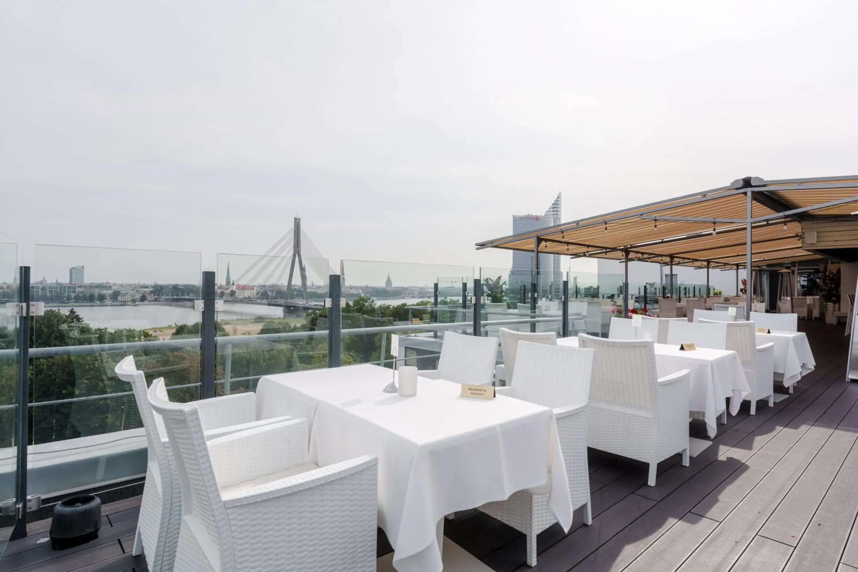 Restaurant/places to eat in Riga Islande Hotel with FREE Parking Restaurant/places to eat in Riga Islande Hotel with FREE Parking