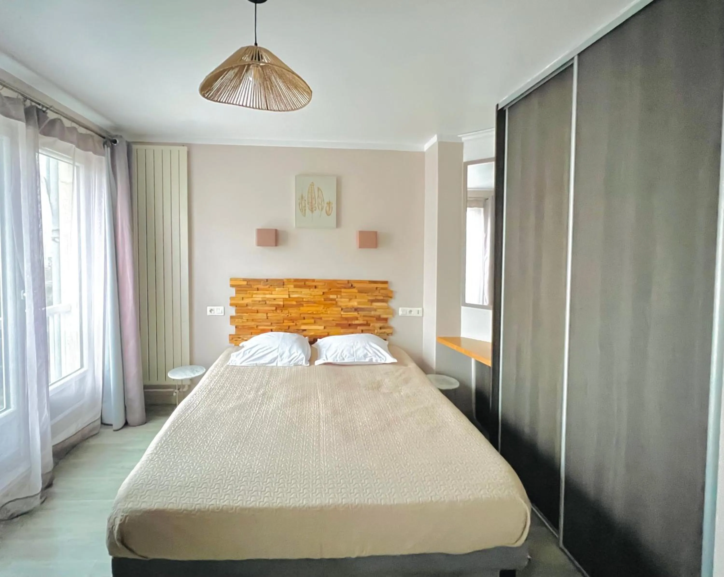 Photo of the whole room, Bed in Hôtel Le Littoral - Berck sur Mer